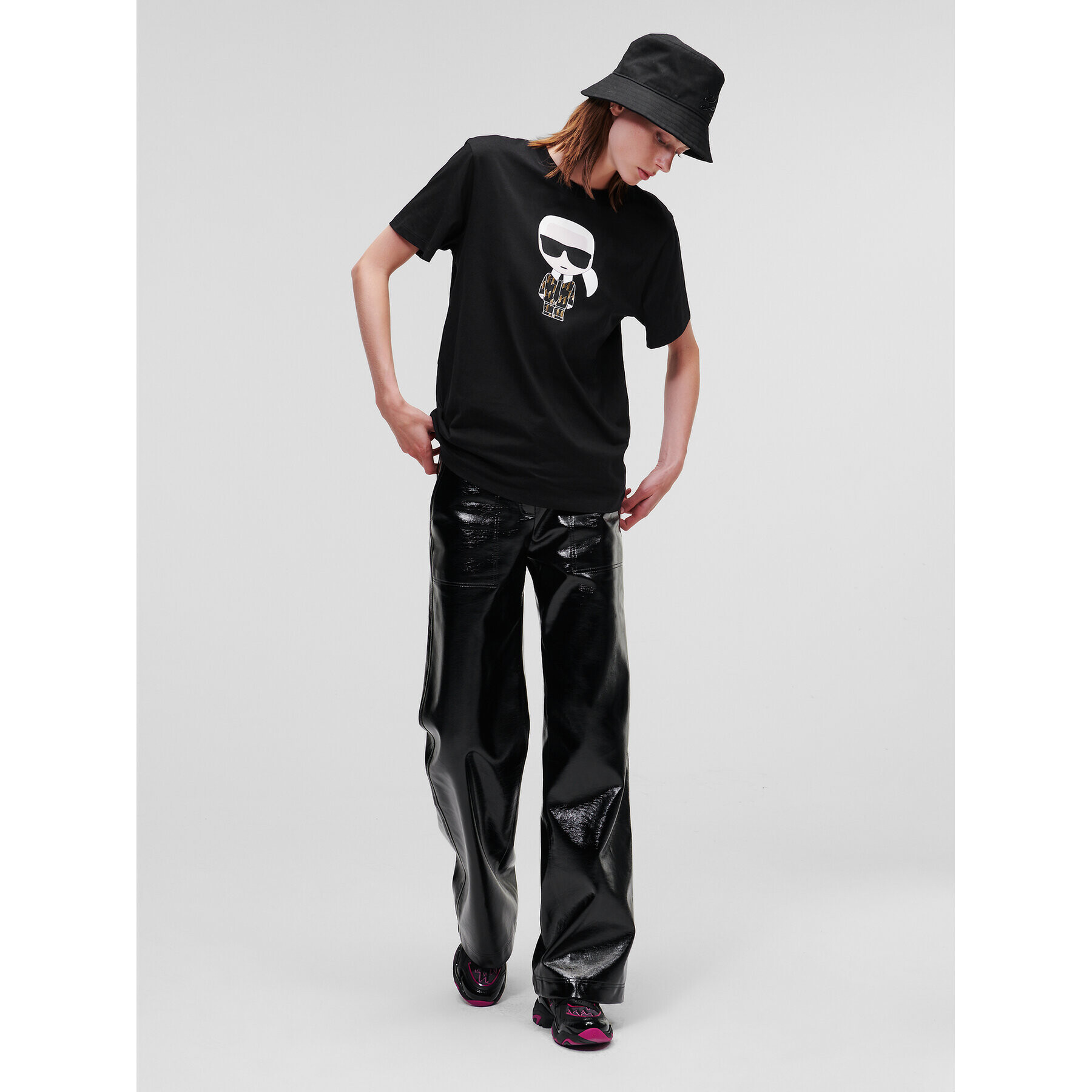 KARL LAGERFELD Тишърт Unisex Ikonik 226W1785 Черен Regular Fit - Pepit.bg