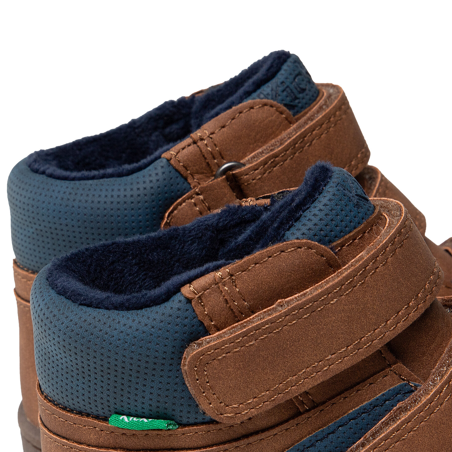 Kickers Зимни обувки Lohan 739364-30 S Кафяв - Pepit.bg
