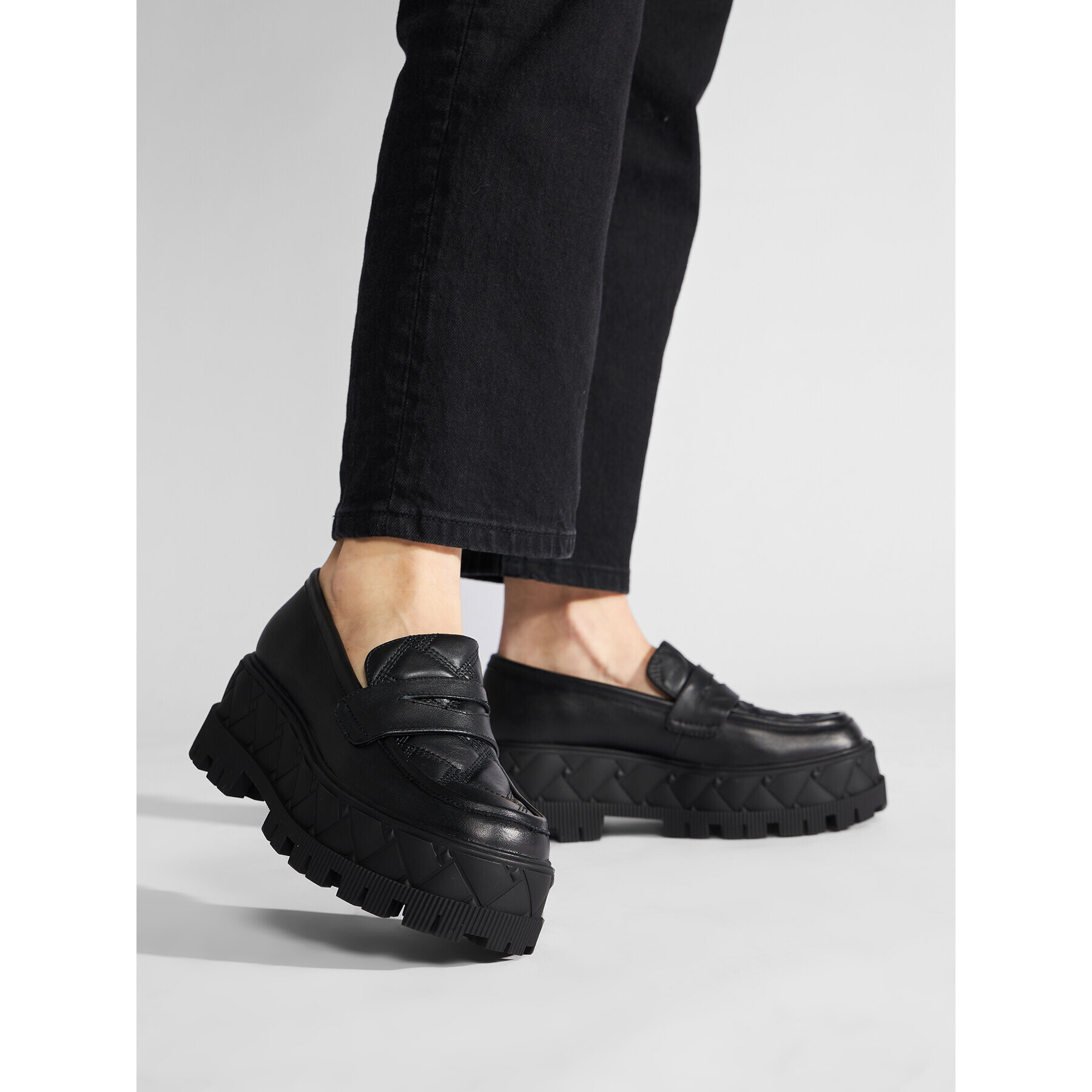 Kurt Geiger Обувки London Loafer 9353400109 Черен - Pepit.bg