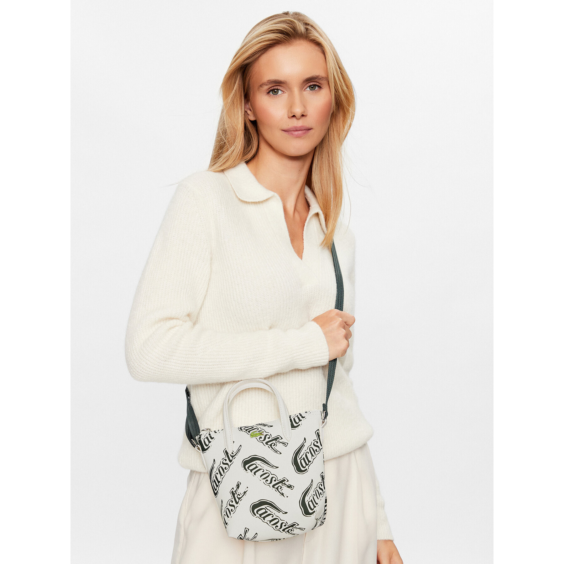Lacoste Дамска чанта NF4205CXF89 Бял - Pepit.bg