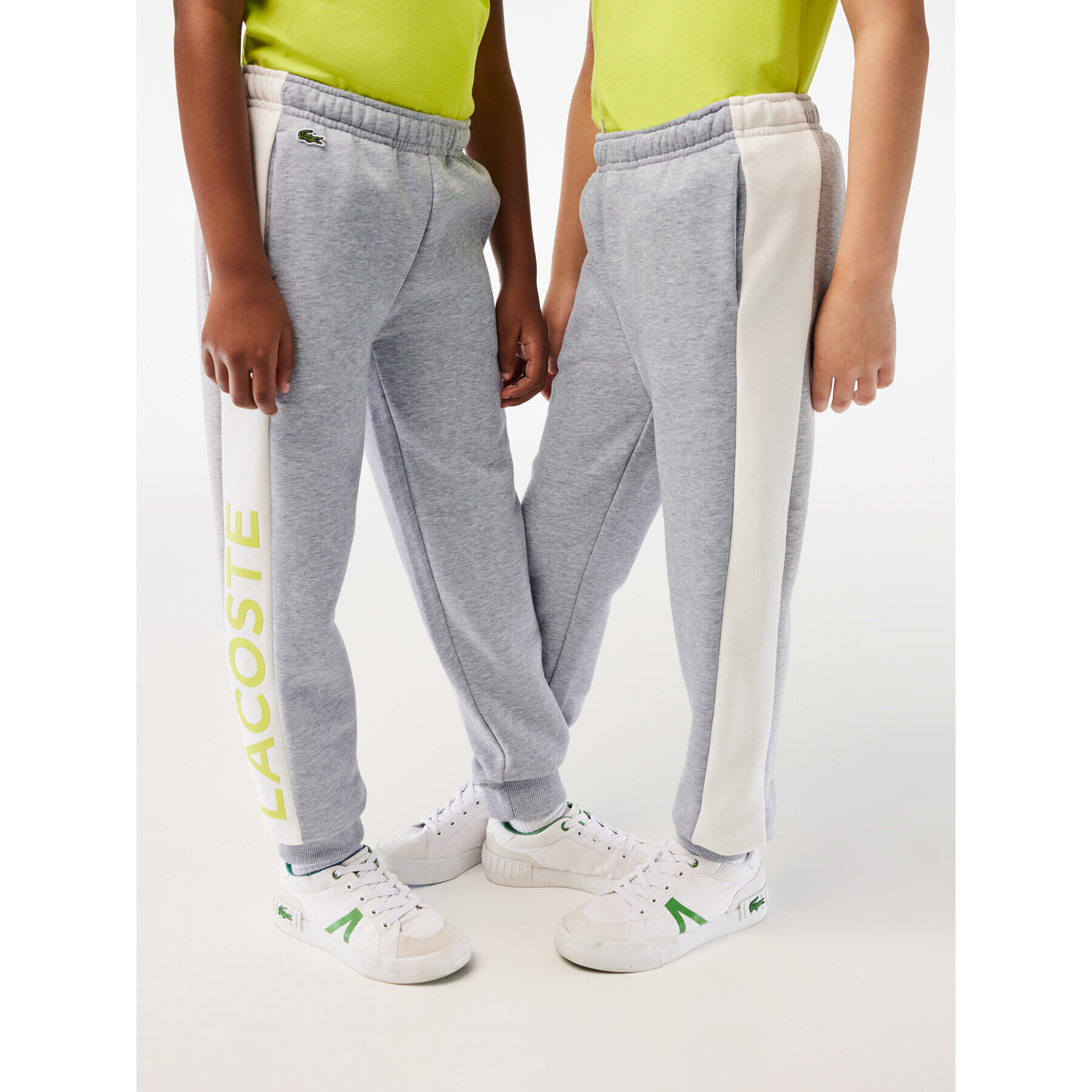 Lacoste Долнище анцуг XJ5327 Сив Regular Fit - Pepit.bg