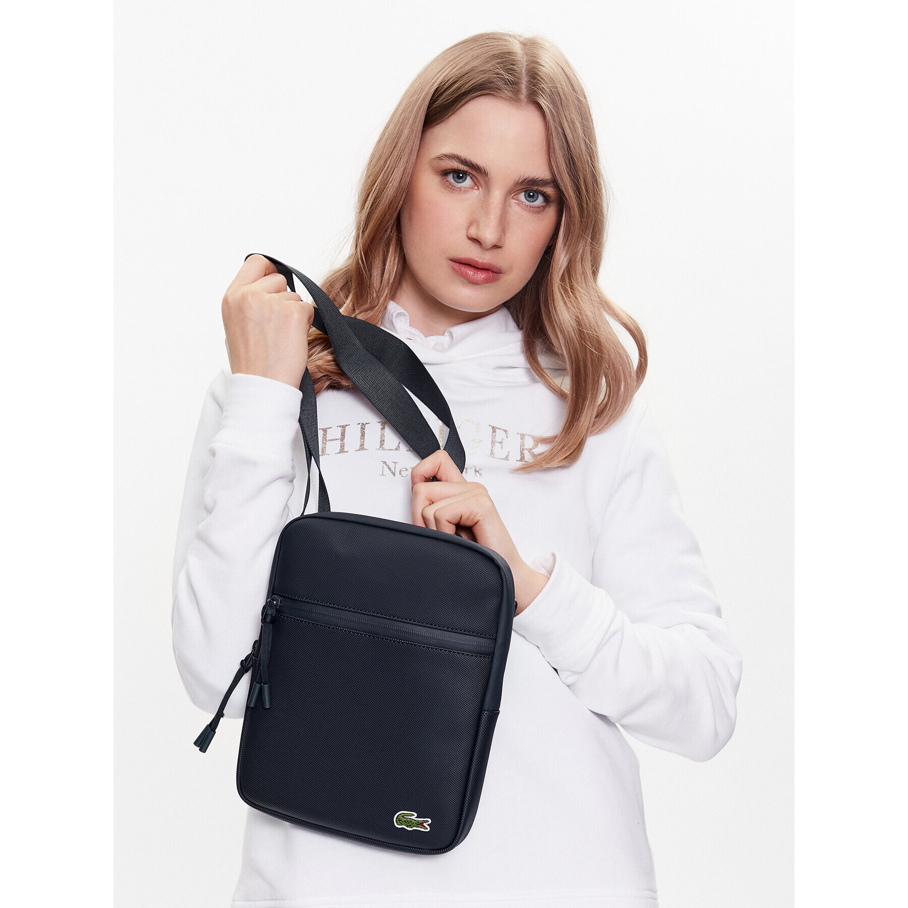 Lacoste Мъжка чантичка M Flat Crossover Bag NH3308LV Син - Pepit.bg