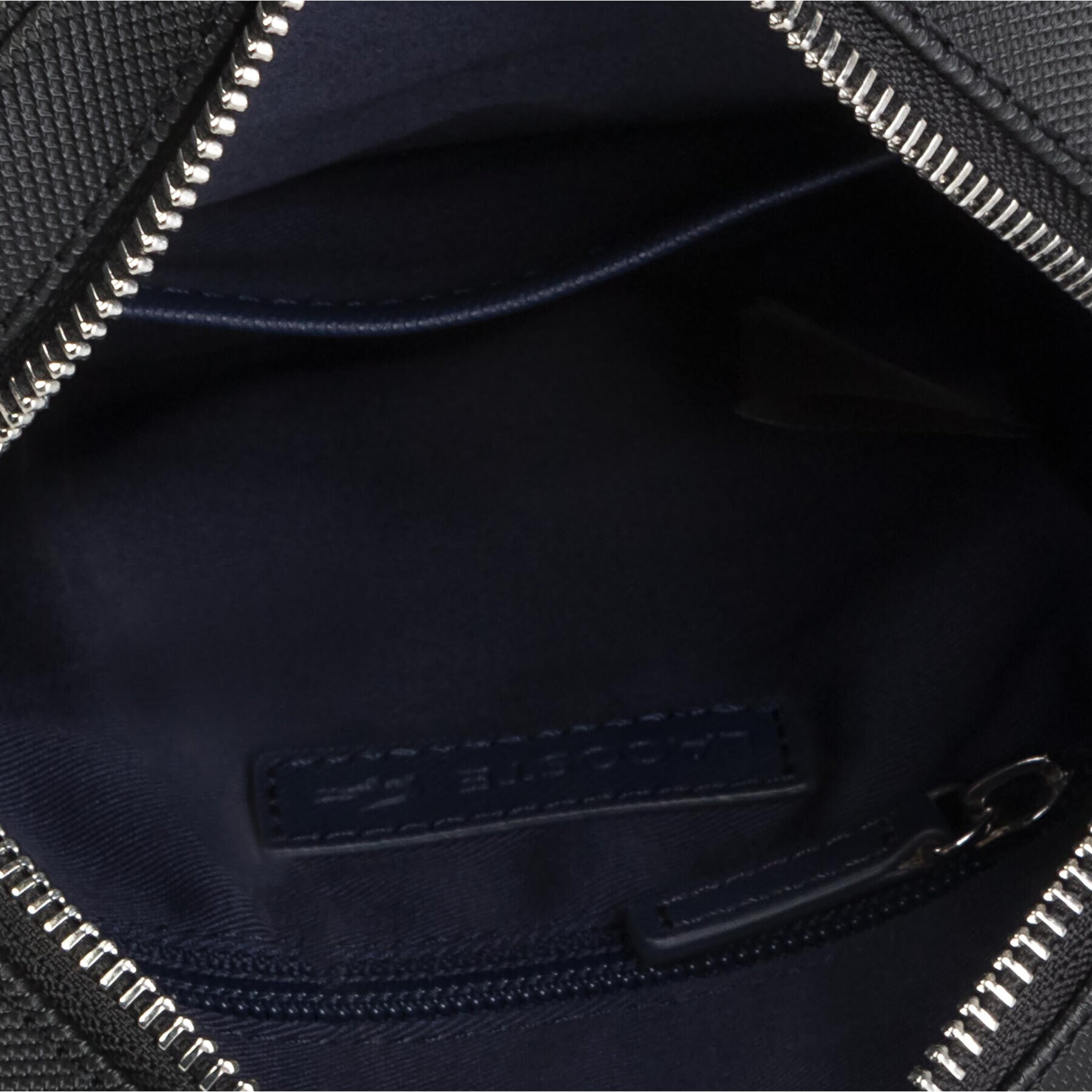 Lacoste Мъжка чантичка Slim Vertical Camera Bag NH2340HC Черен - Pepit.bg
