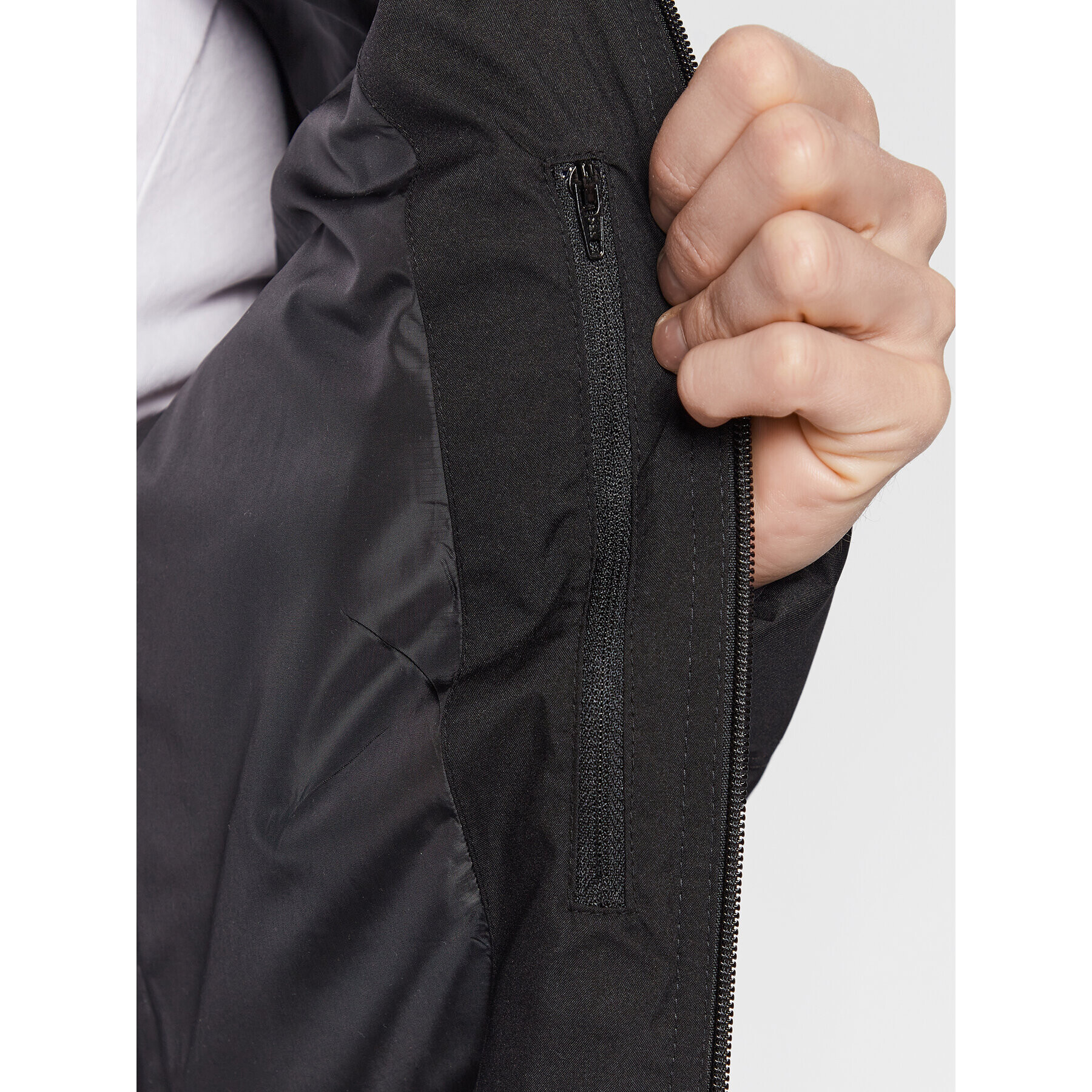 Lacoste Пухено яке BH2277 Черен Regular Fit - Pepit.bg