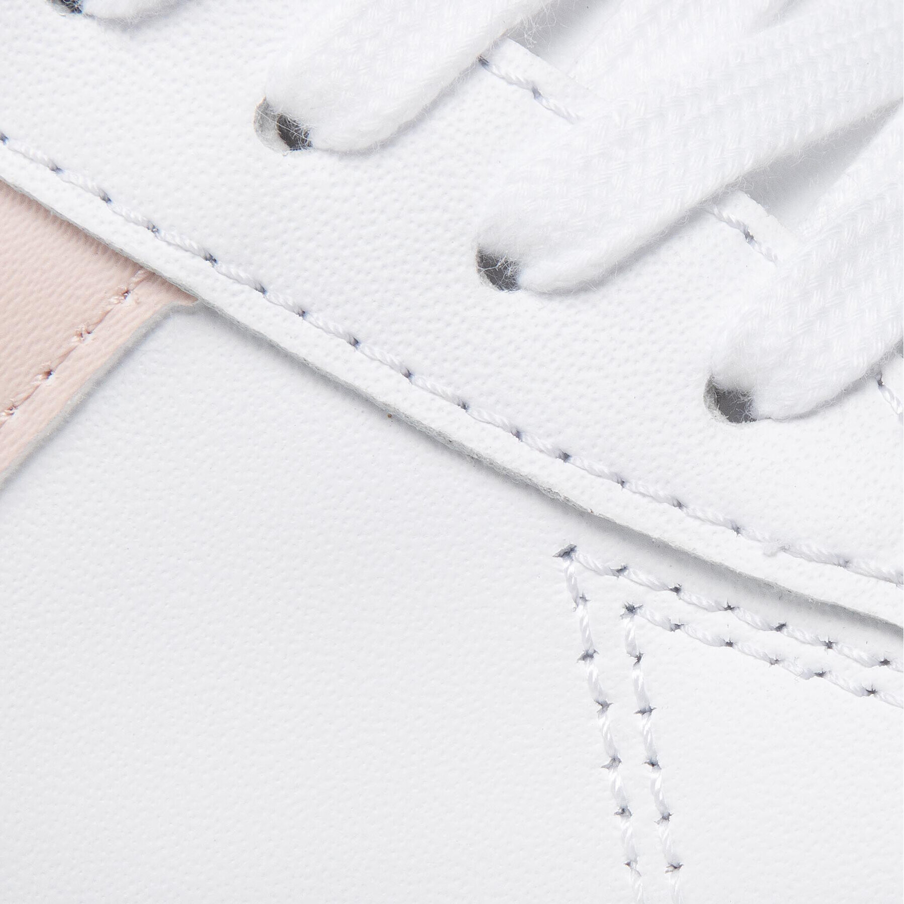Lacoste Сникърси Carnaby Evo 0722 4 Sfa 7-43SFA0046B53 Бял - Pepit.bg