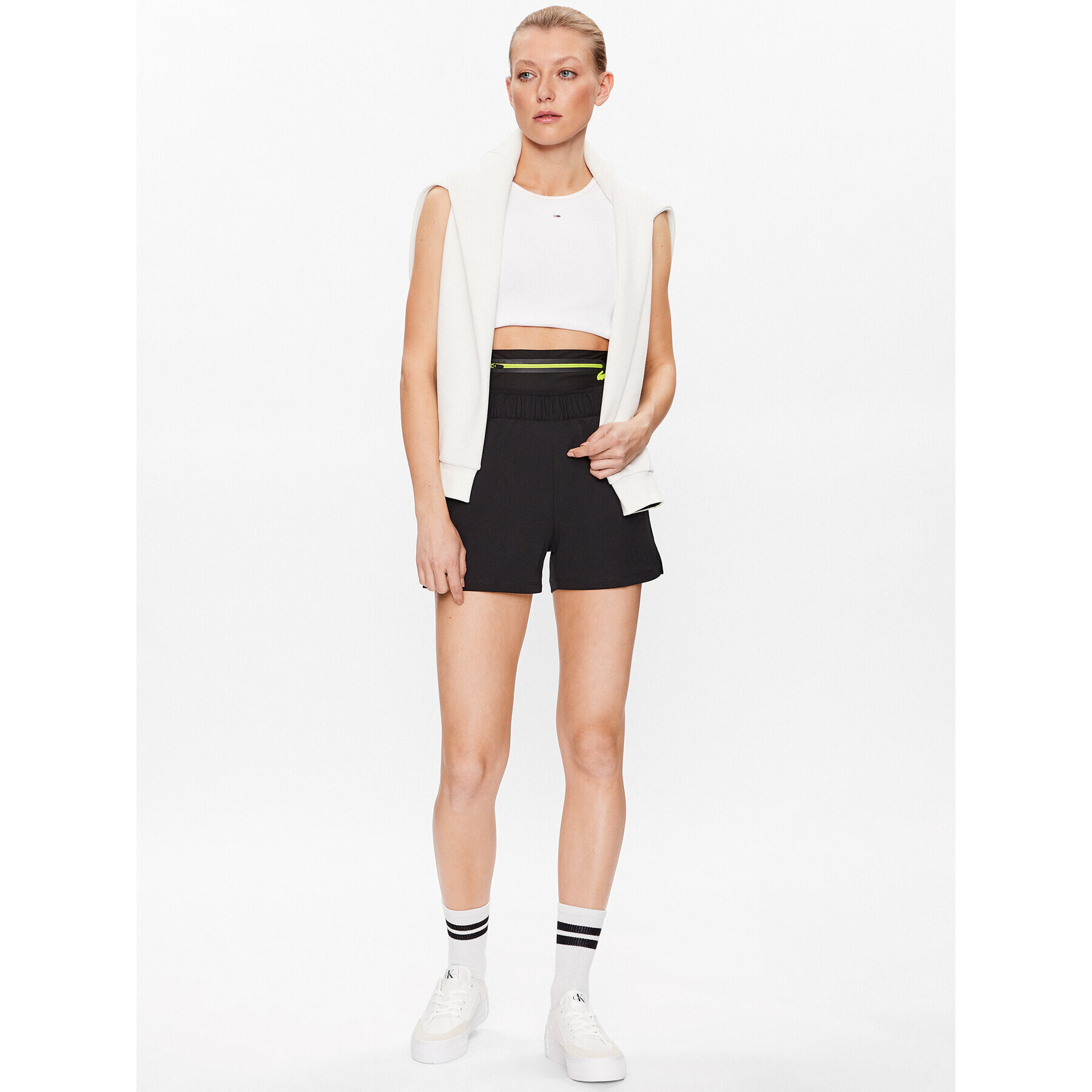 Lacoste Спортни шорти GF9316 Черен Regular Fit - Pepit.bg