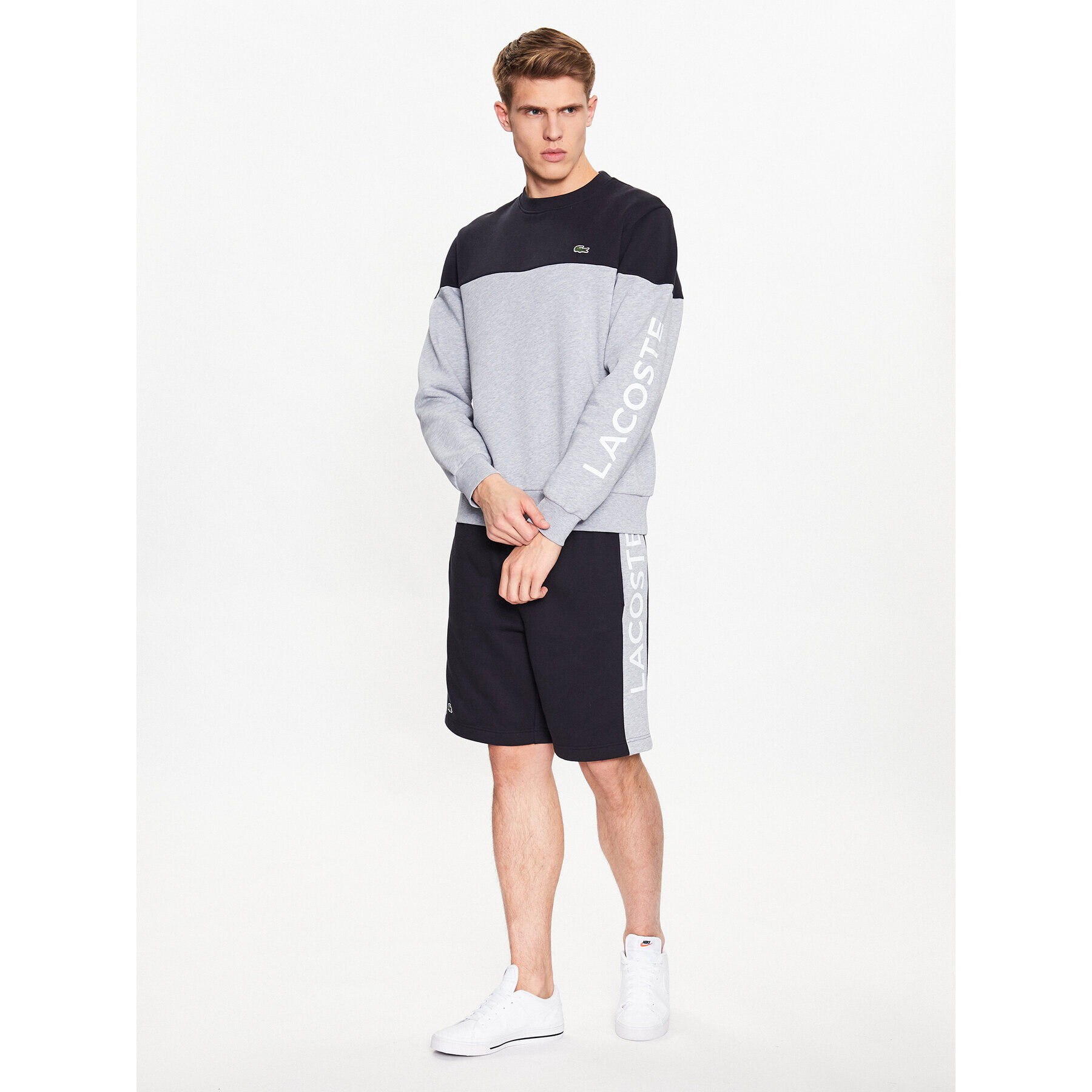 Lacoste Спортни шорти GH8368 Черен Regular Fit - Pepit.bg