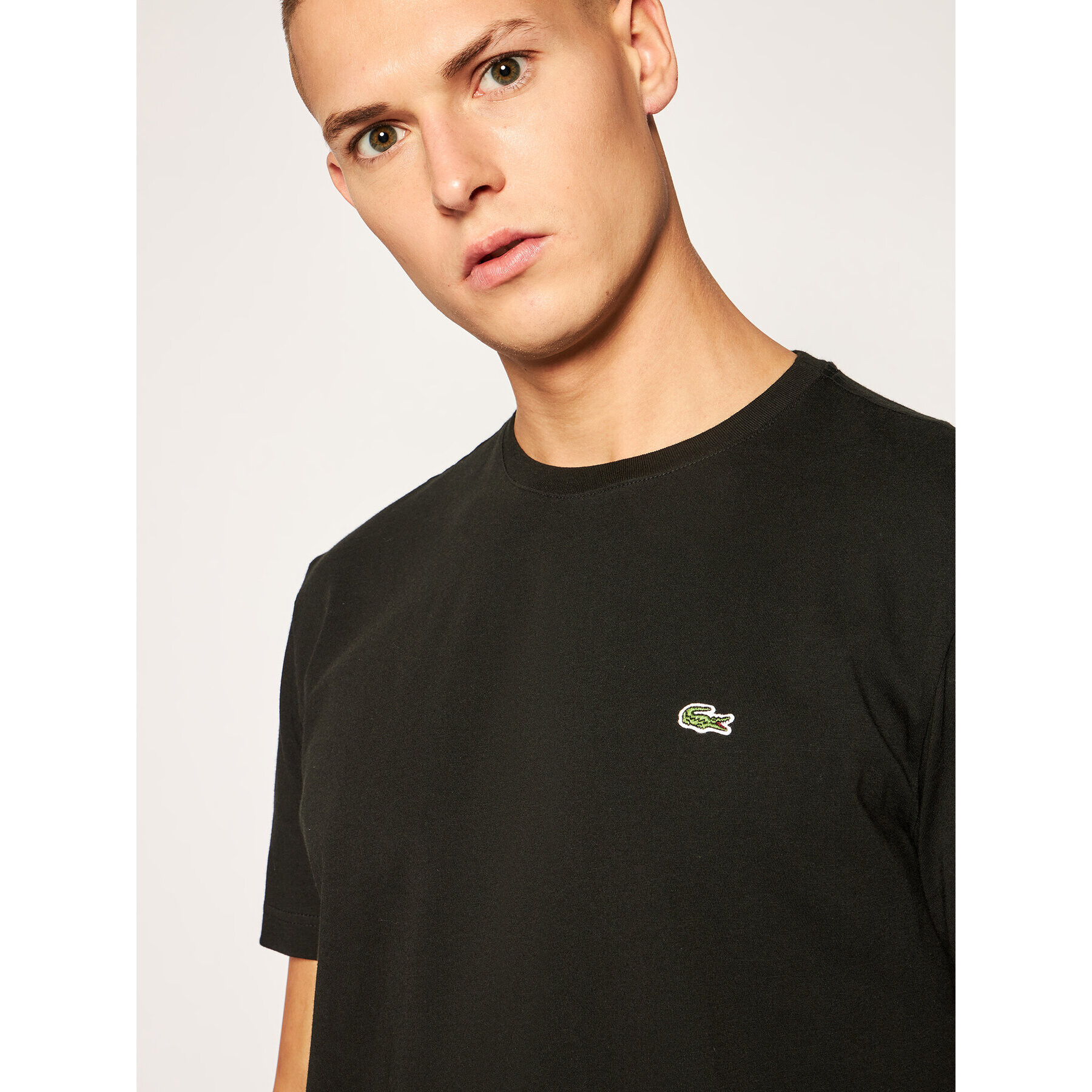 Lacoste Тишърт TH2038 Черен Regular Fit - Pepit.bg