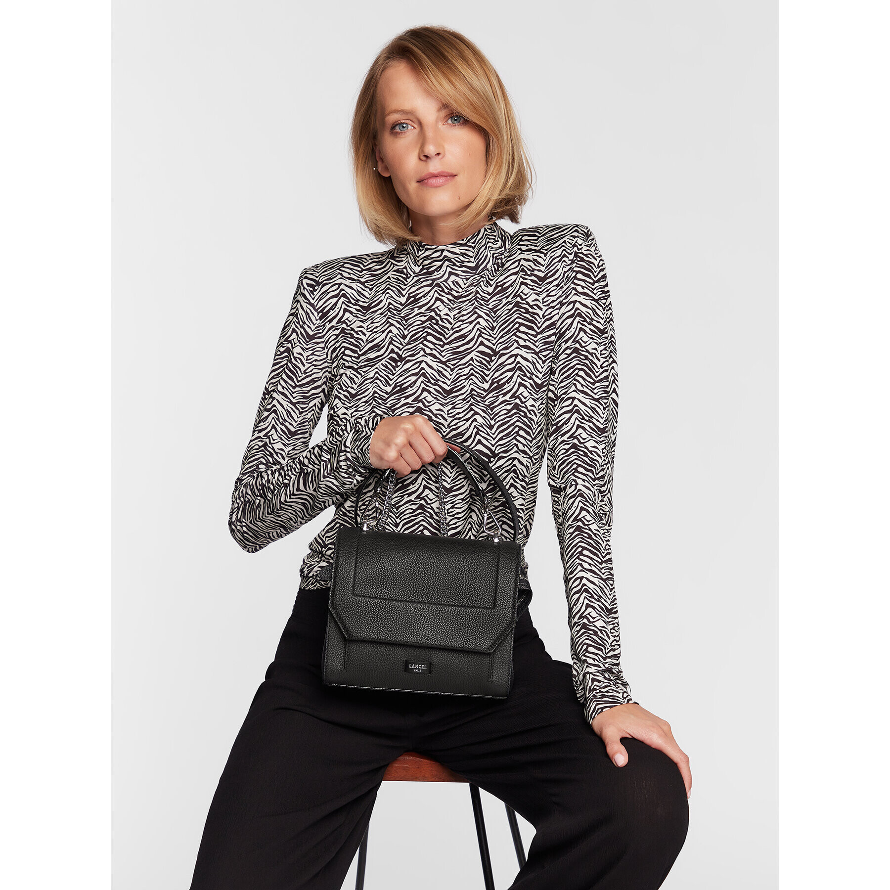 Lancel Дамска чанта M Flap Bag A0922210TU Черен - Pepit.bg