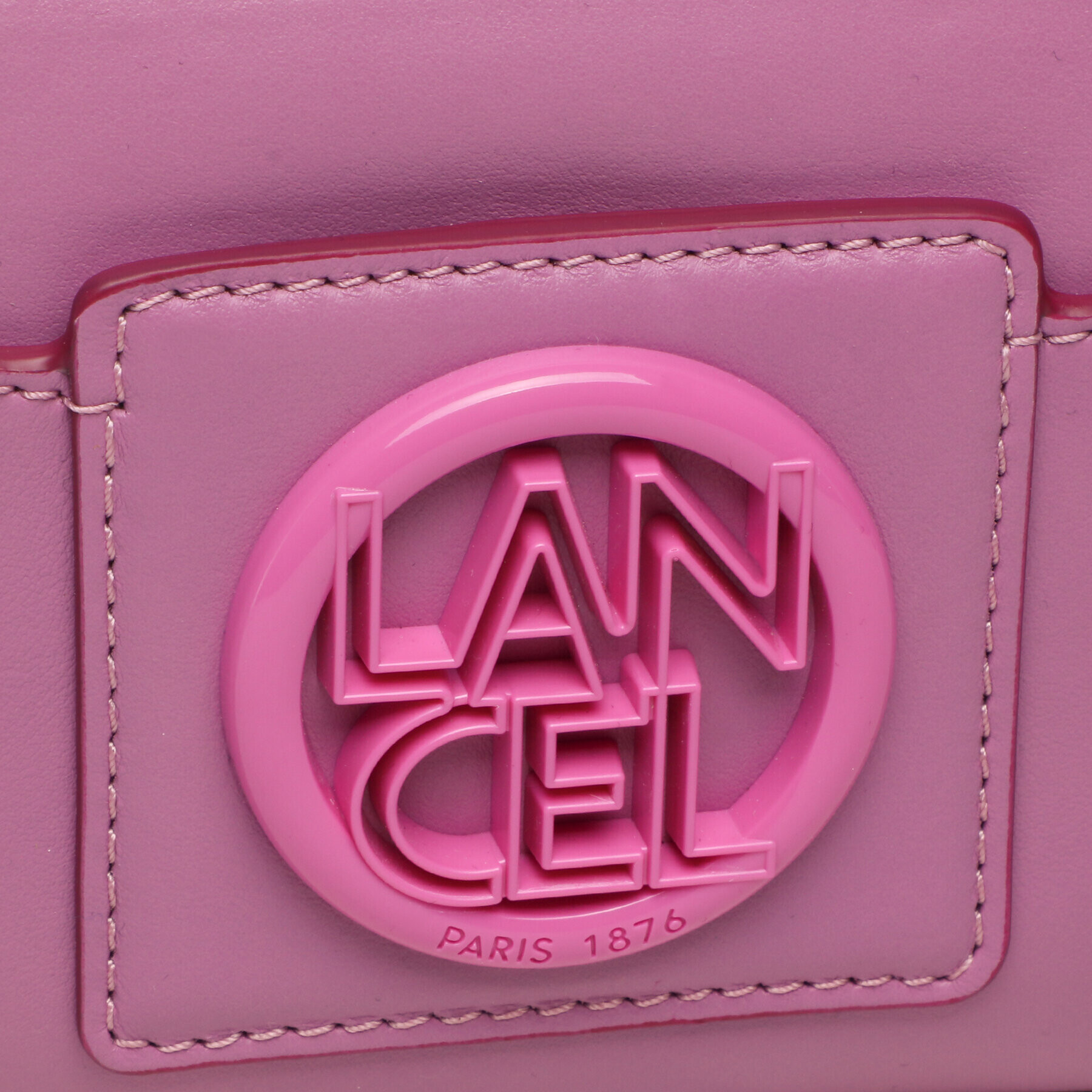 Lancel Дамска чанта Zip Camera Bag A12070 Виолетов - Pepit.bg