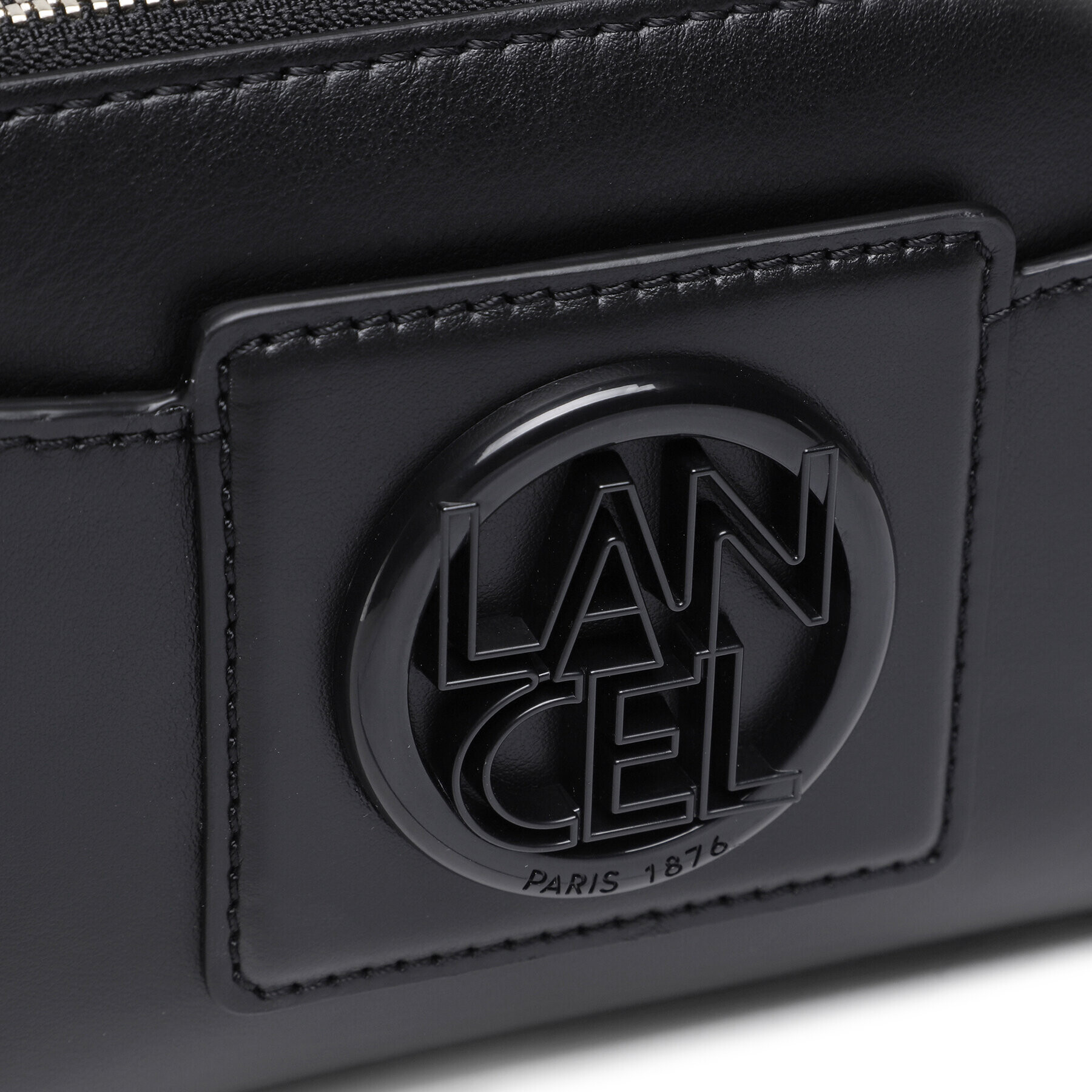 Lancel Дамска чанта Zip Camera Bag A1207010TU Черен - Pepit.bg