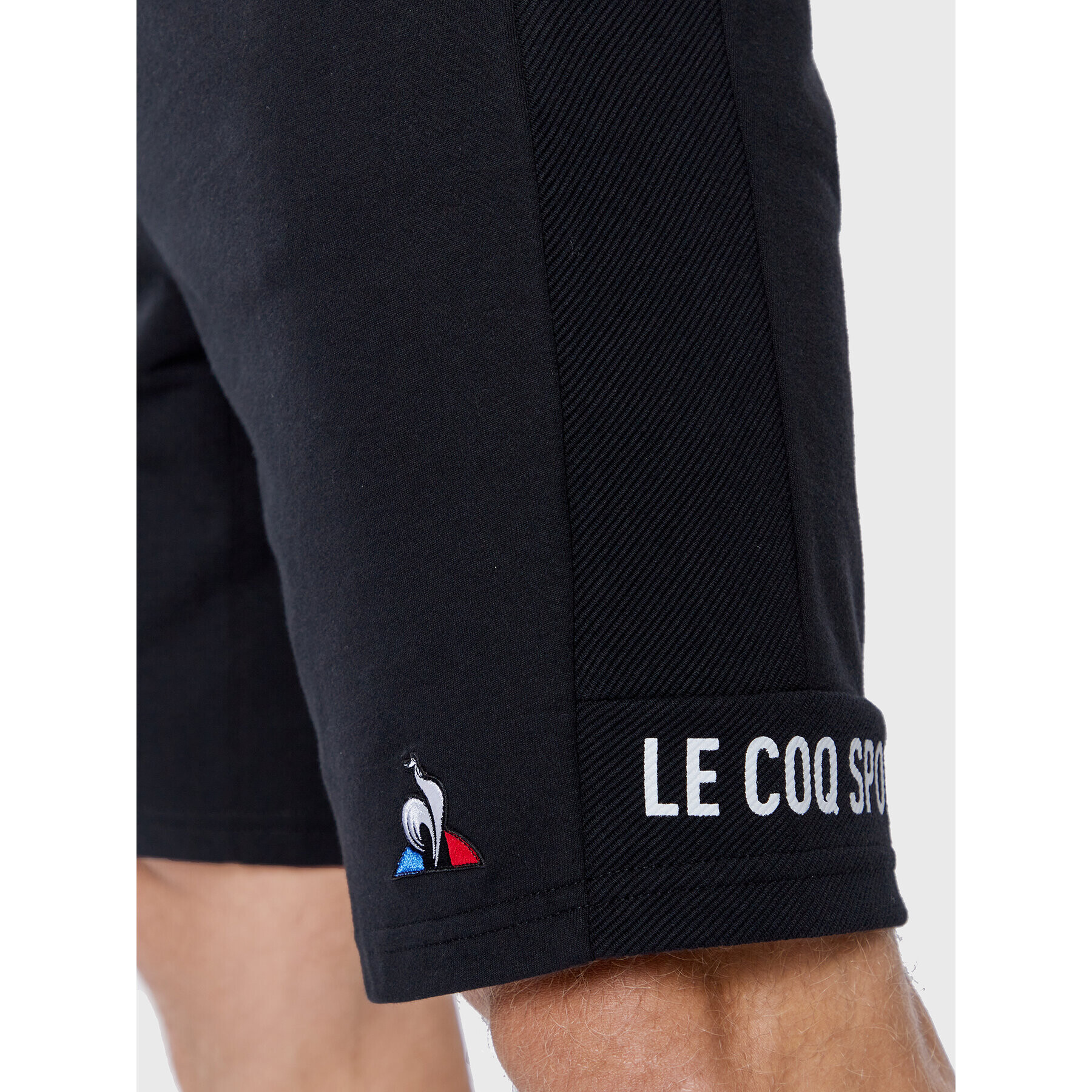 Le Coq Sportif Спортни шорти 2110545 Черен Regular Fit - Pepit.bg