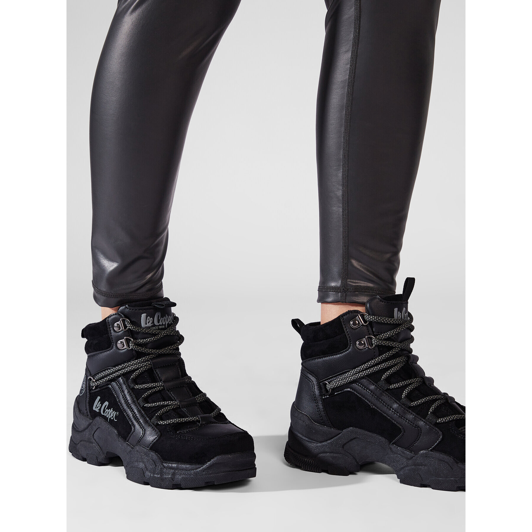 Lee Cooper Туристически oбувки LCJ-22-31-1441LA Черен - Pepit.bg