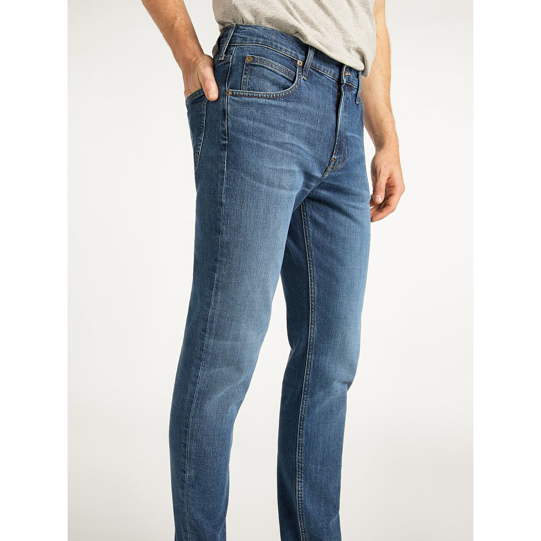 Lee Дънки тип Regular Fit Austin L733KNEQ Тъмносин Regular Fit - Pepit.bg