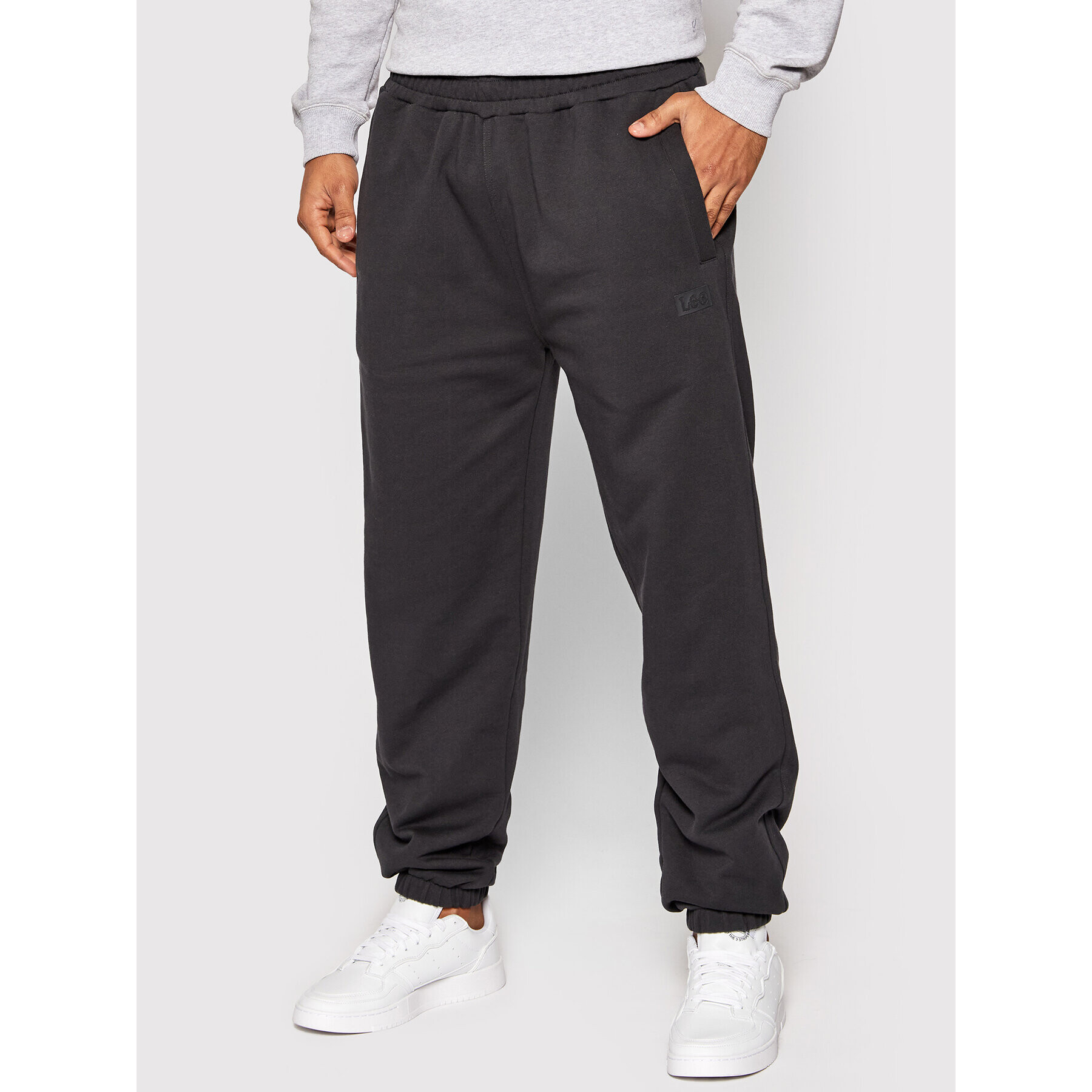 Lee Долнище анцуг L74JPTON Черен Relaxed Fit - Pepit.bg