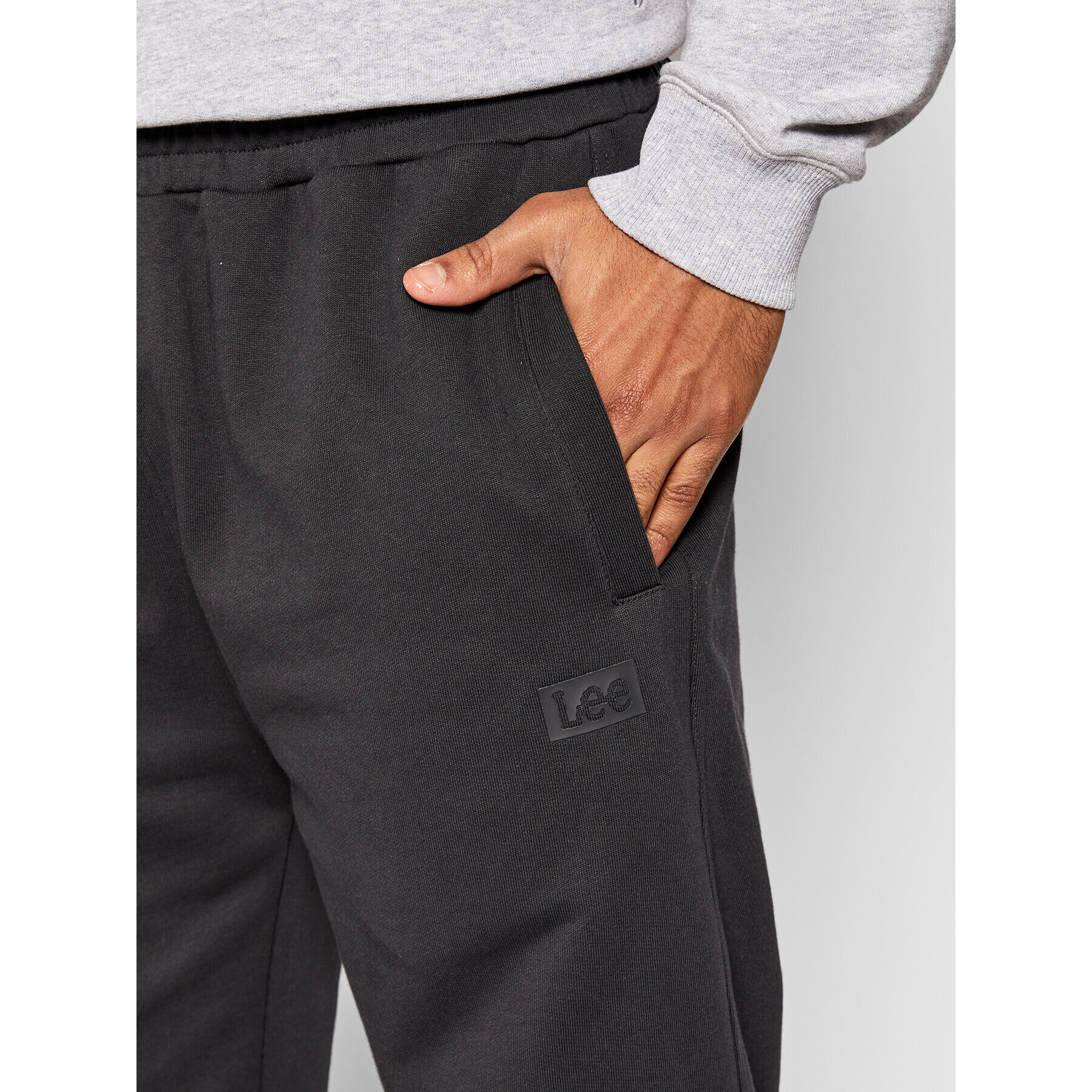 Lee Долнище анцуг L74JPTON Черен Relaxed Fit - Pepit.bg
