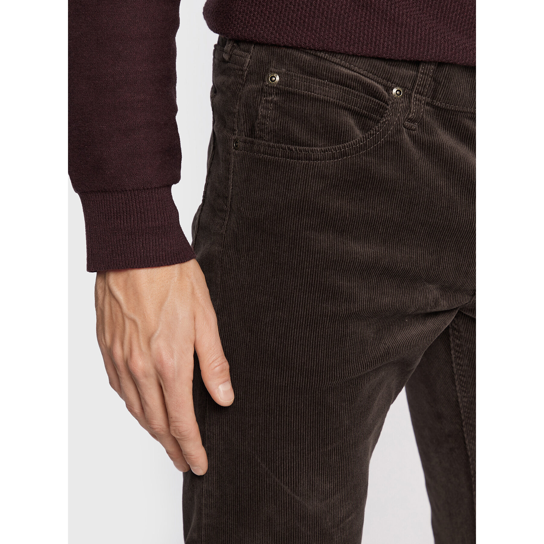 Lee Текстилни панталони Daren L707AXFM Кафяв Regular Fit - Pepit.bg