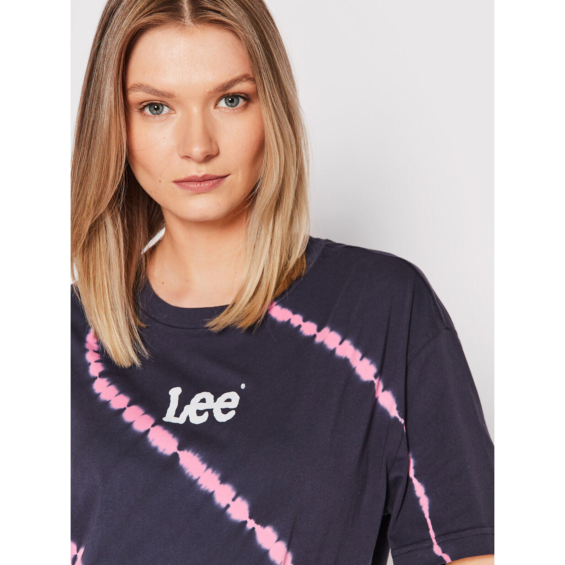 Lee Тишърт Crew L43PEHUN Тъмносин Regular Fit - Pepit.bg