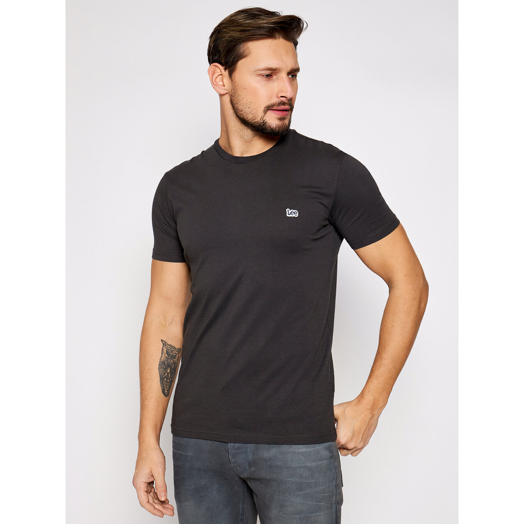 Lee Тишърт SS Patch Logo Tee L60UFQON Черен Regular Fit - Pepit.bg