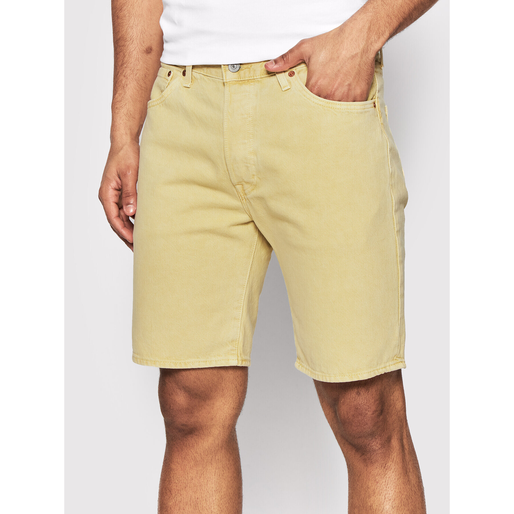 Levi's® Дънкови шорти FRESH 501® 36512-0159 Жълт Regular Fit - Pepit.bg
