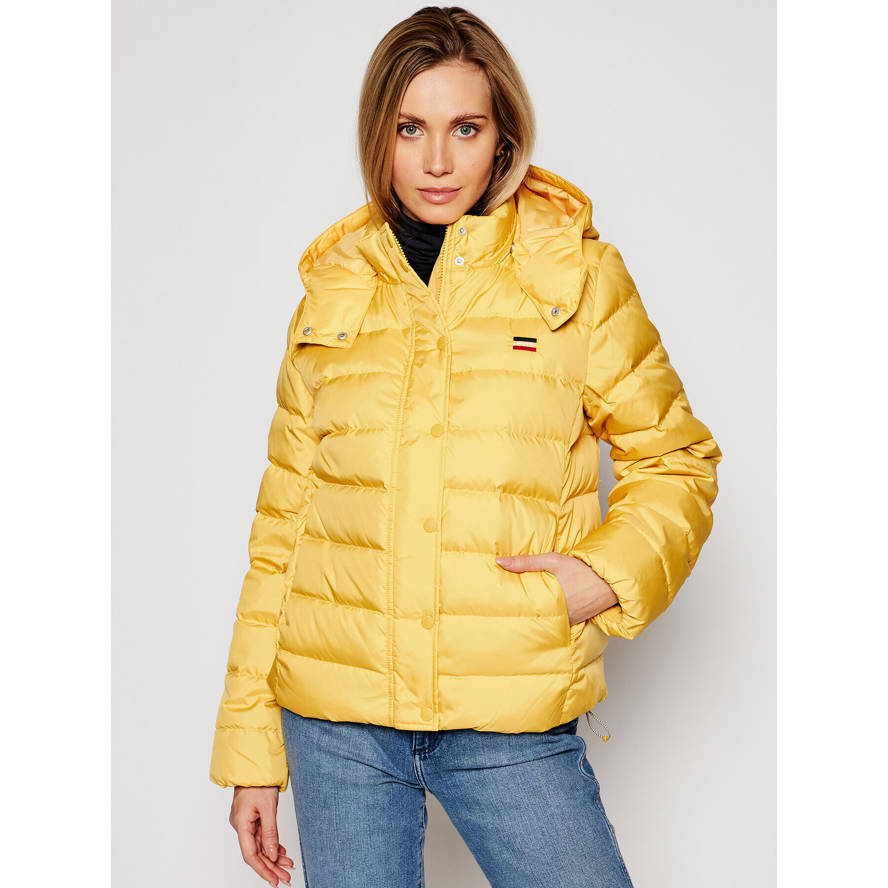 Levi's® Пухено яке Core Down 22646-0003 Жълт Regular Fit - Pepit.bg