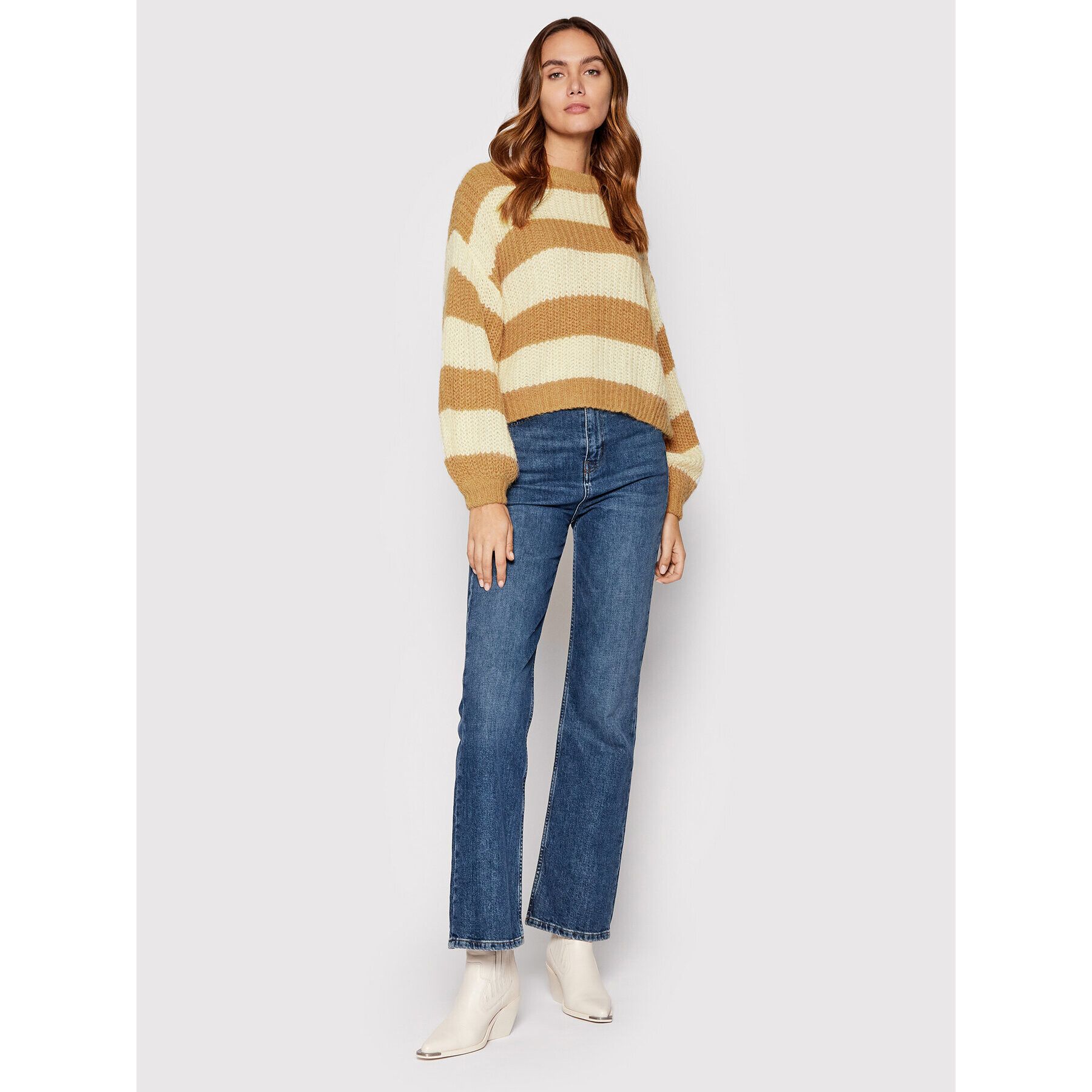 Levi's® Пуловер Persimmon A1581-0001 Бежов Relaxed Fit - Pepit.bg