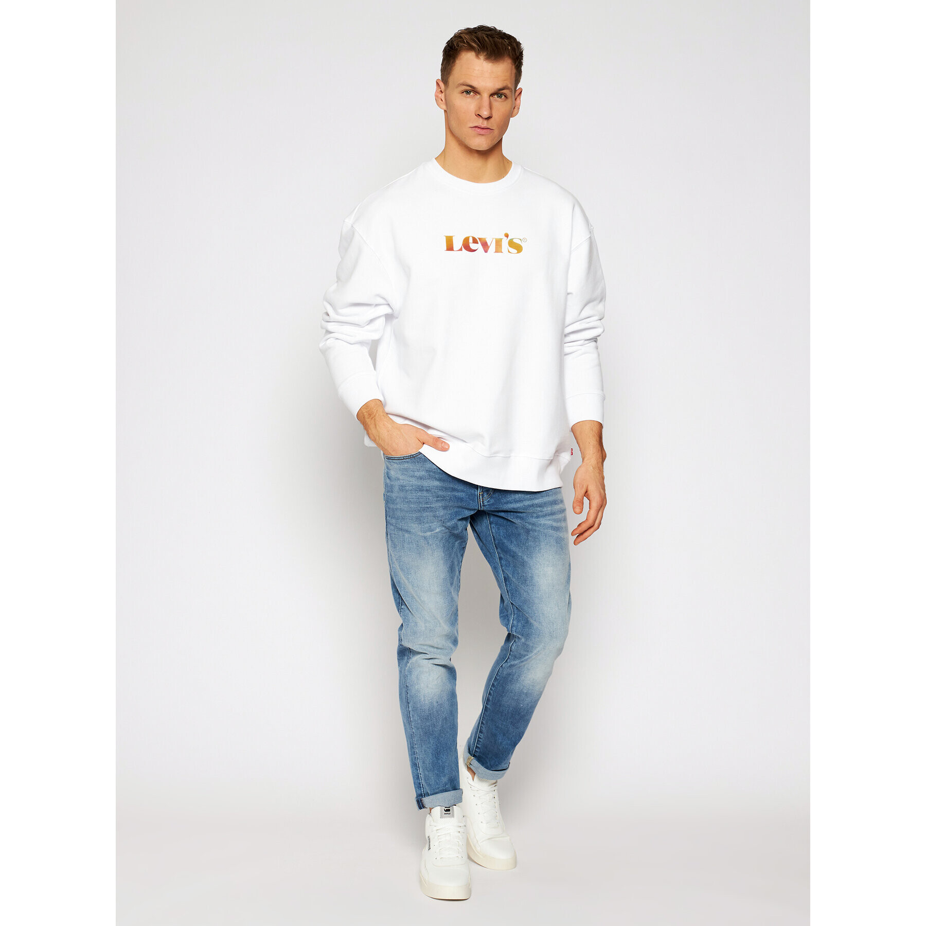 Levi's® Суитшърт Graphic 38712-0008 Бял Relaxed Fit - Pepit.bg