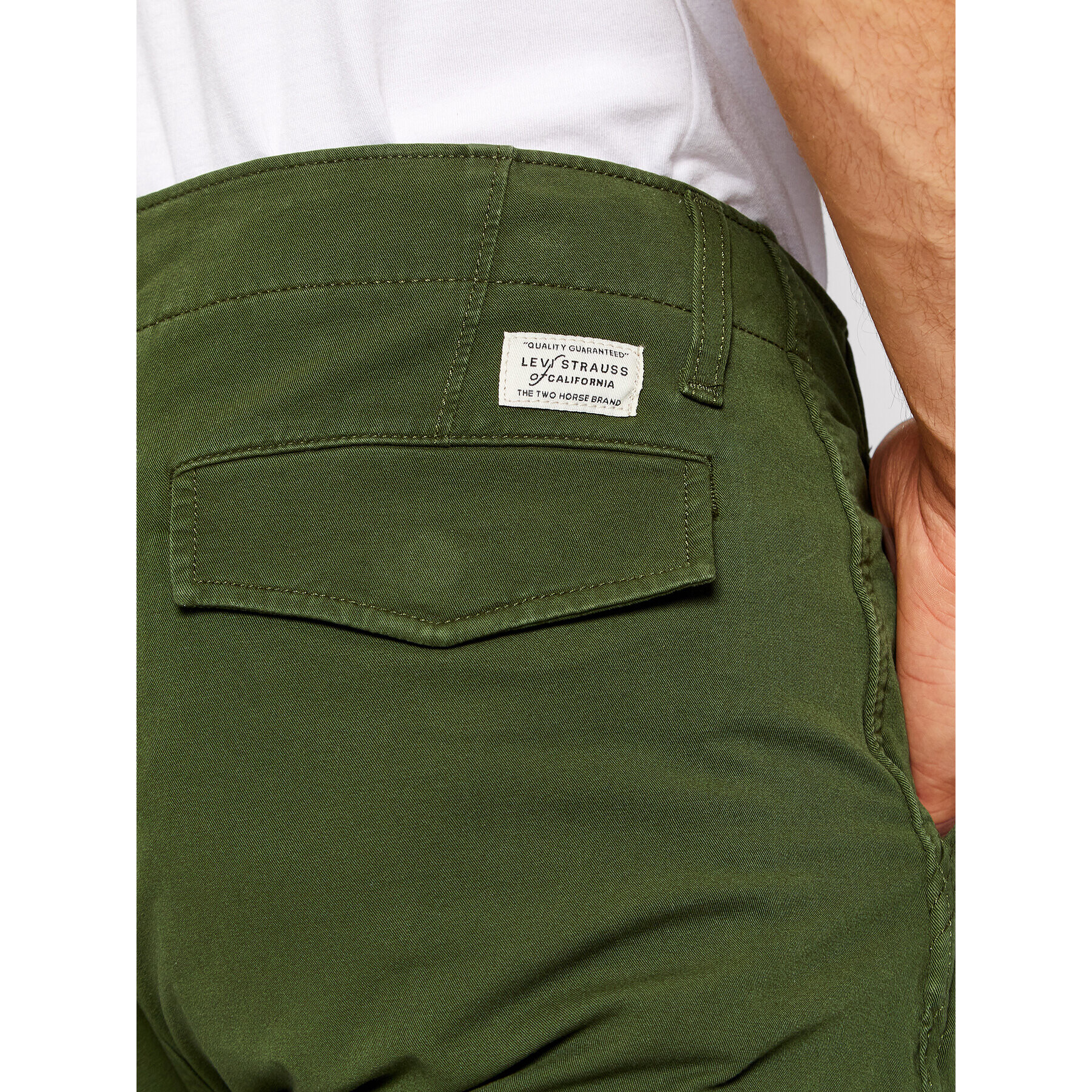 Levi's® Текстилни панталони Cargos A2192-0002 Зелен Slim Fit - Pepit.bg