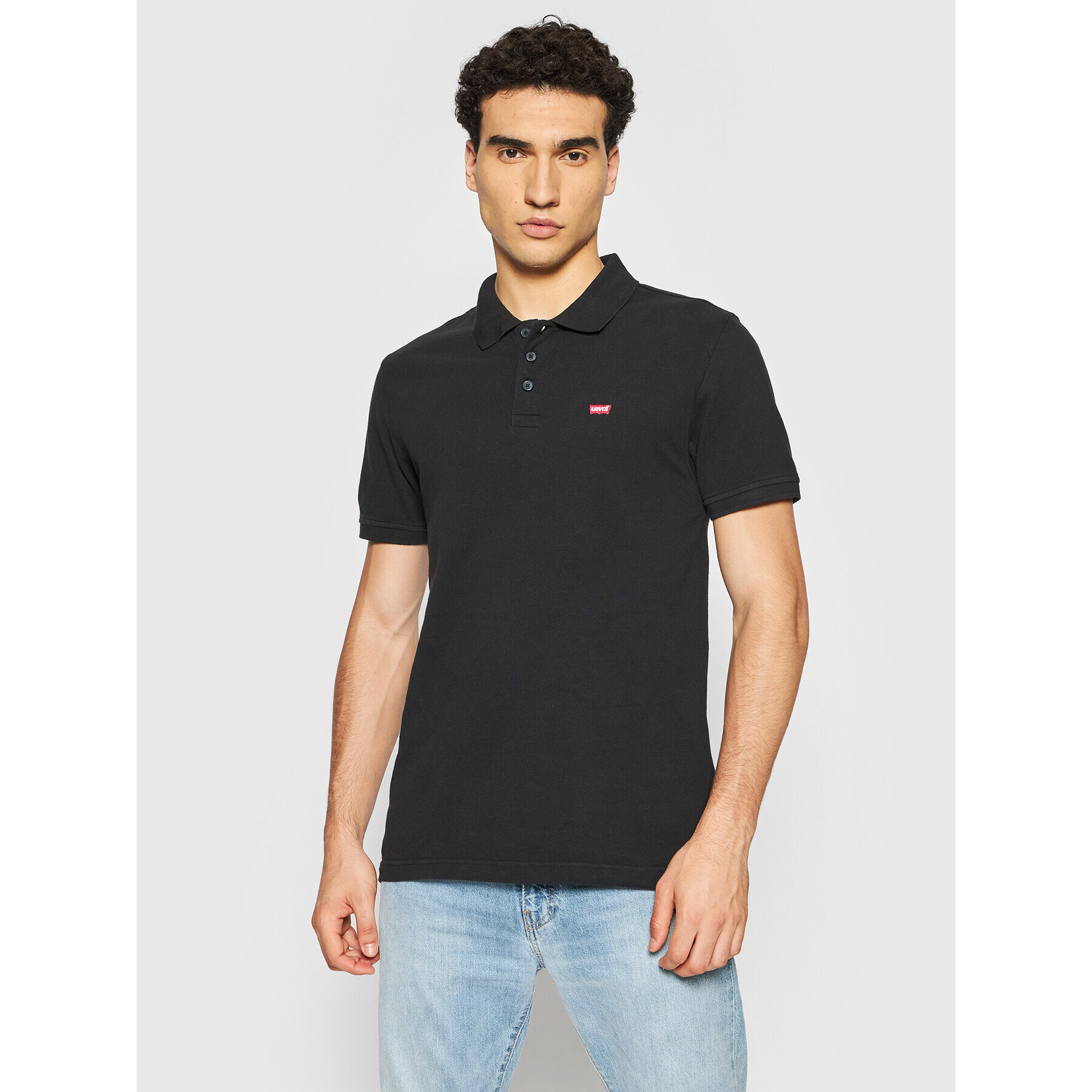 Levi's® Тениска с яка и копчета Standard Housemarked 35883-0007 Черен Regular Fit - Pepit.bg