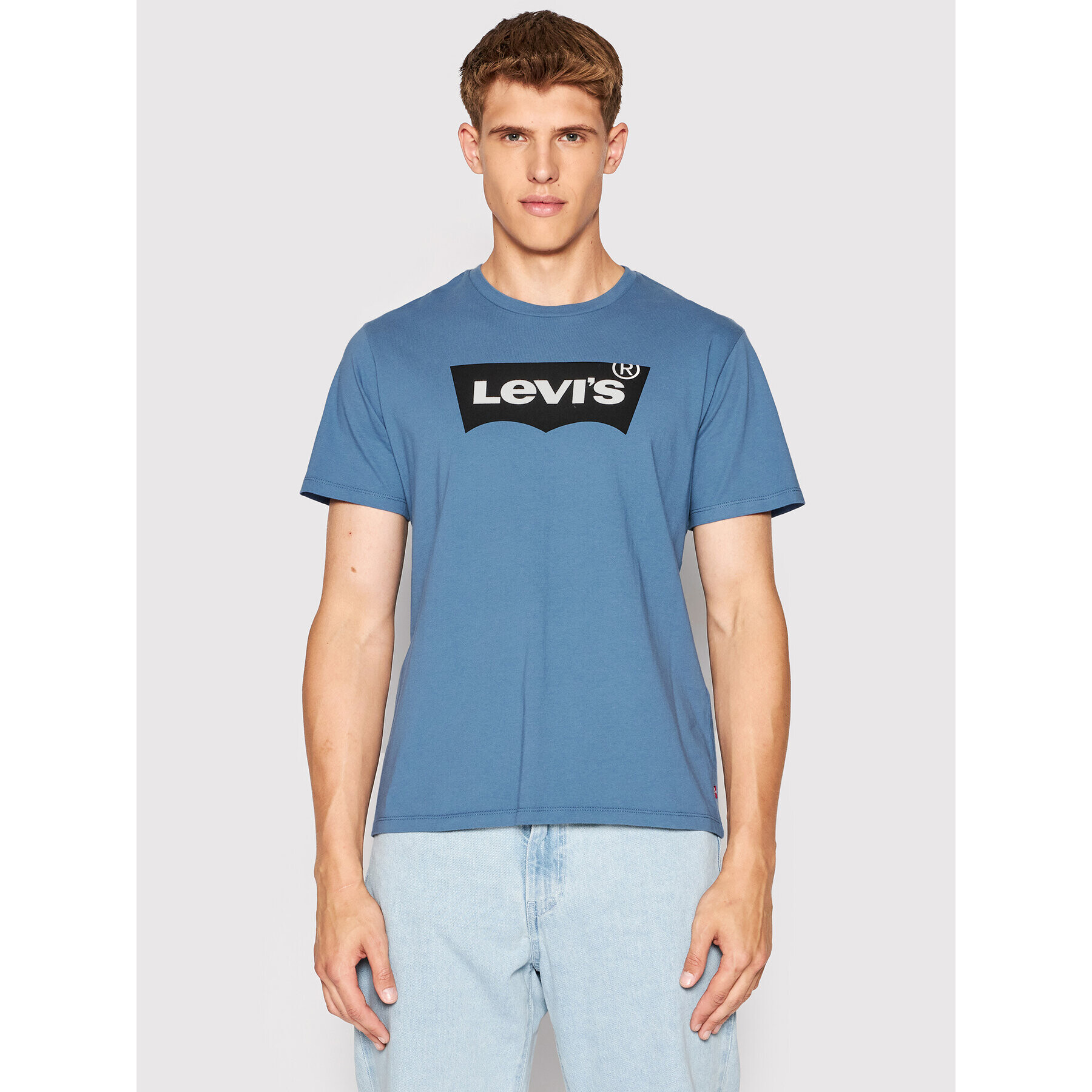 Levi's® Тишърт Classic Graphic 22491-0368 Син Classic Fit - Pepit.bg