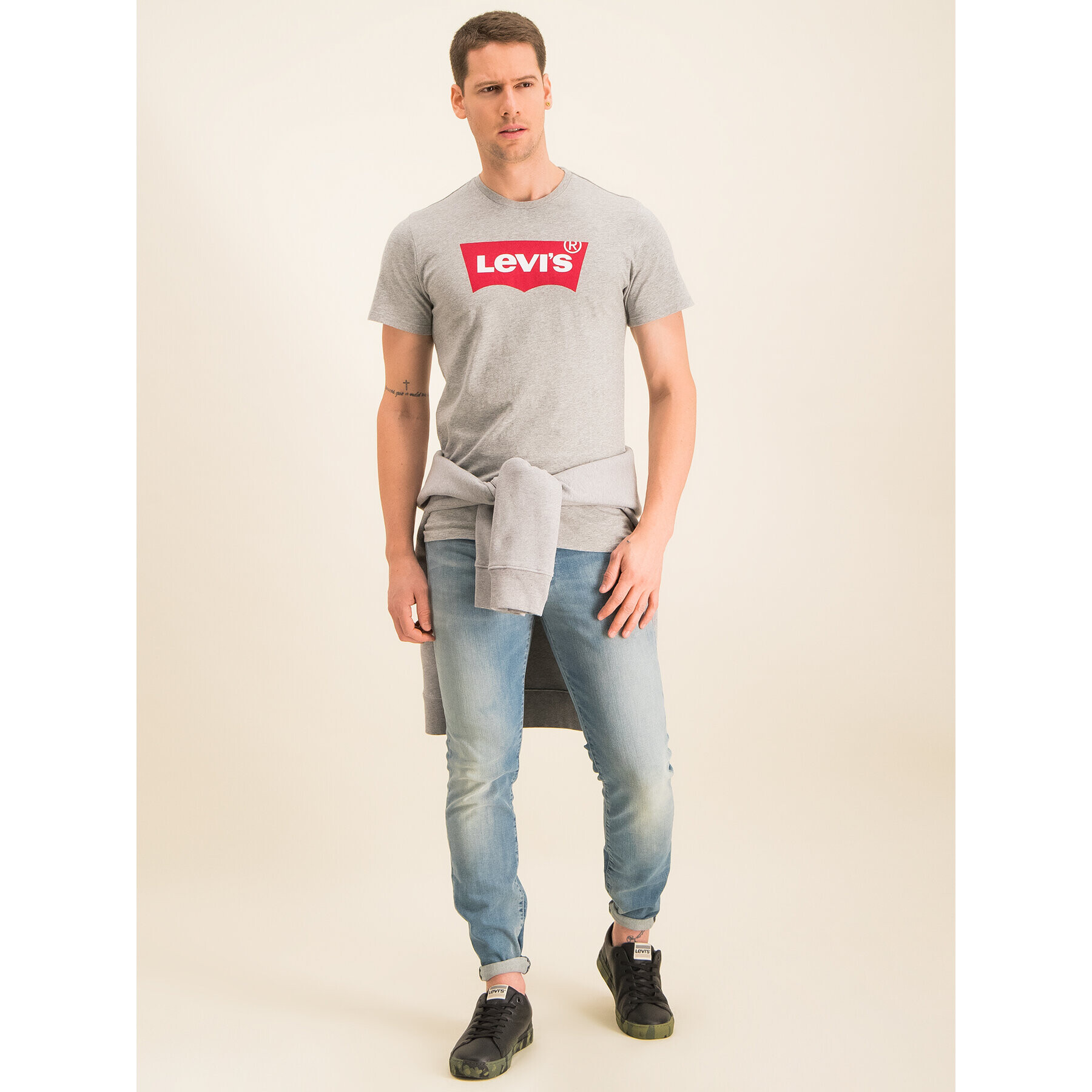 Levi's® Тишърт Housemark Tee 17783-0138 Сив Regular Fit - Pepit.bg