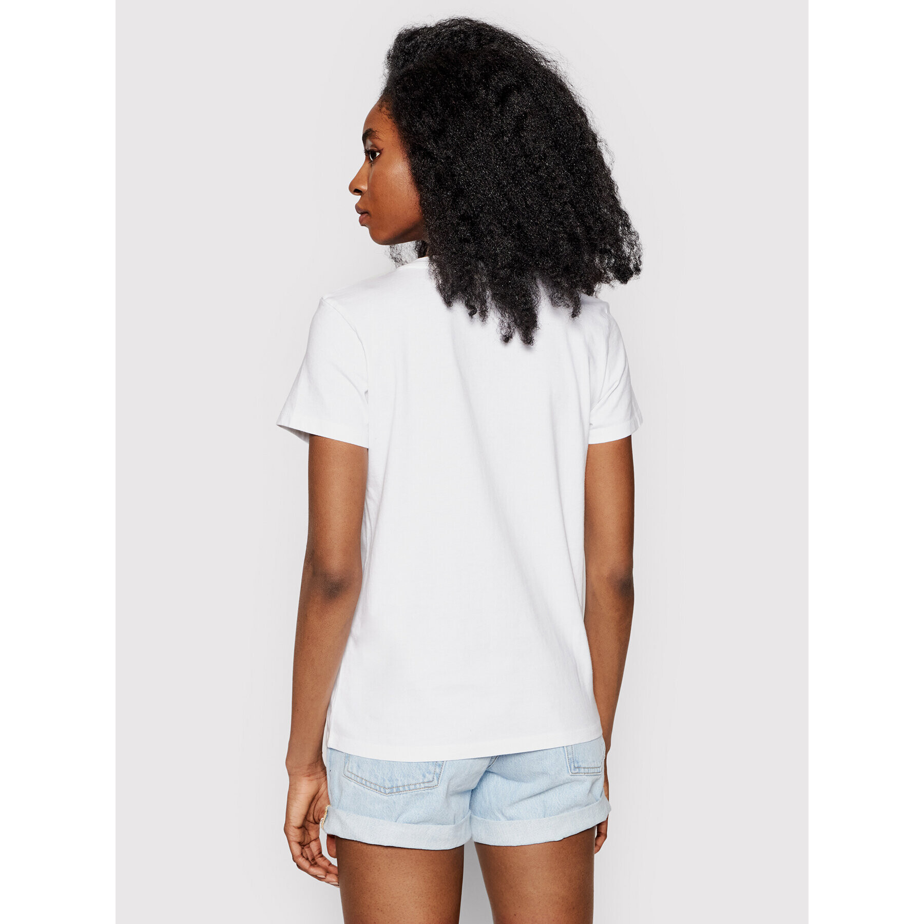 Levi's® Тишърт Perfect V-Neck Tee 85341-0002 Бял Regular Fit - Pepit.bg