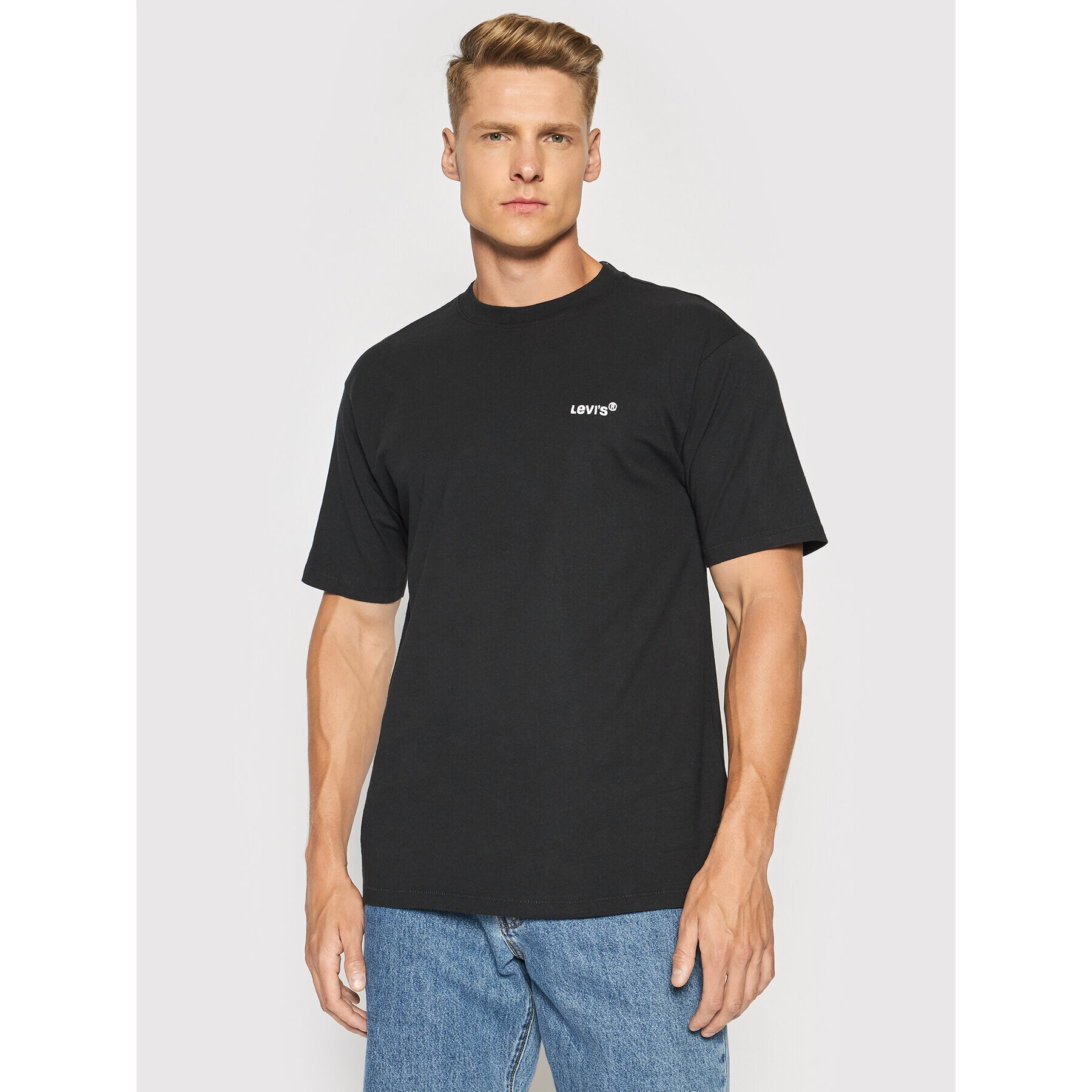 Levi's® Тишърт Red Tab™ A0637-0001 Черен Boxy Fit - Pepit.bg