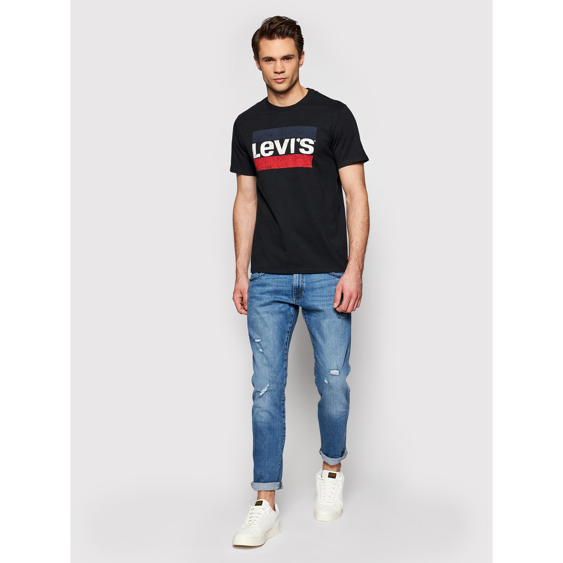 Levi's® Тишърт Sportswear Graphic Tee 39636-0050 Черен Regular Fit - Pepit.bg