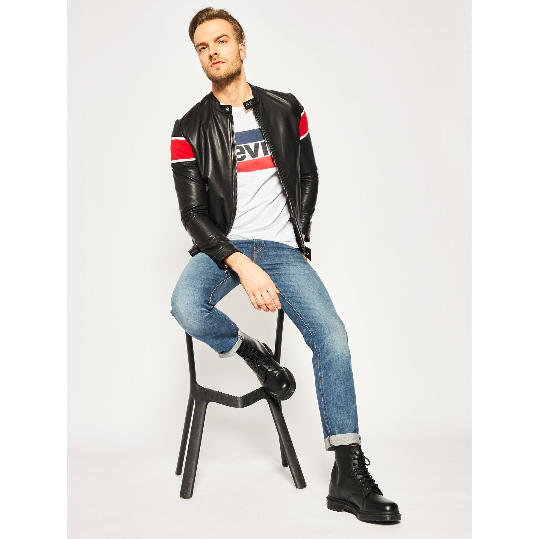 Levi's® Тишърт Sportswear Logo Graphic 39636-0000 Бял Regular Fit - Pepit.bg