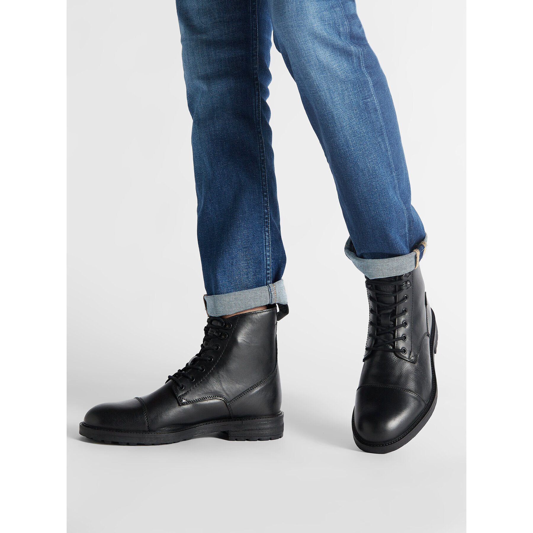 Levi's® Ботуши 234725-825-559 Черен - Pepit.bg