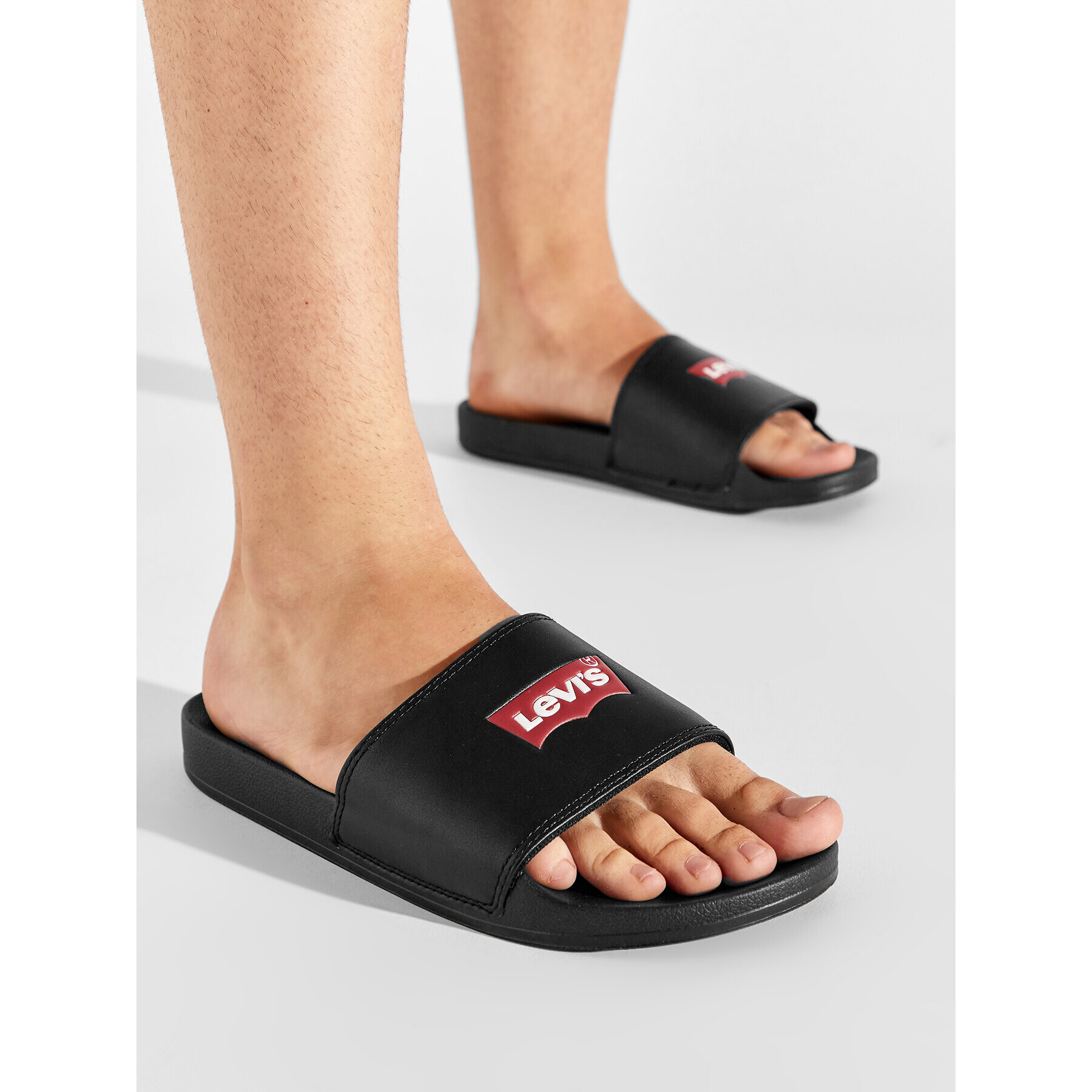 Levi's® Чехли 228998-740-59 Черен - Pepit.bg