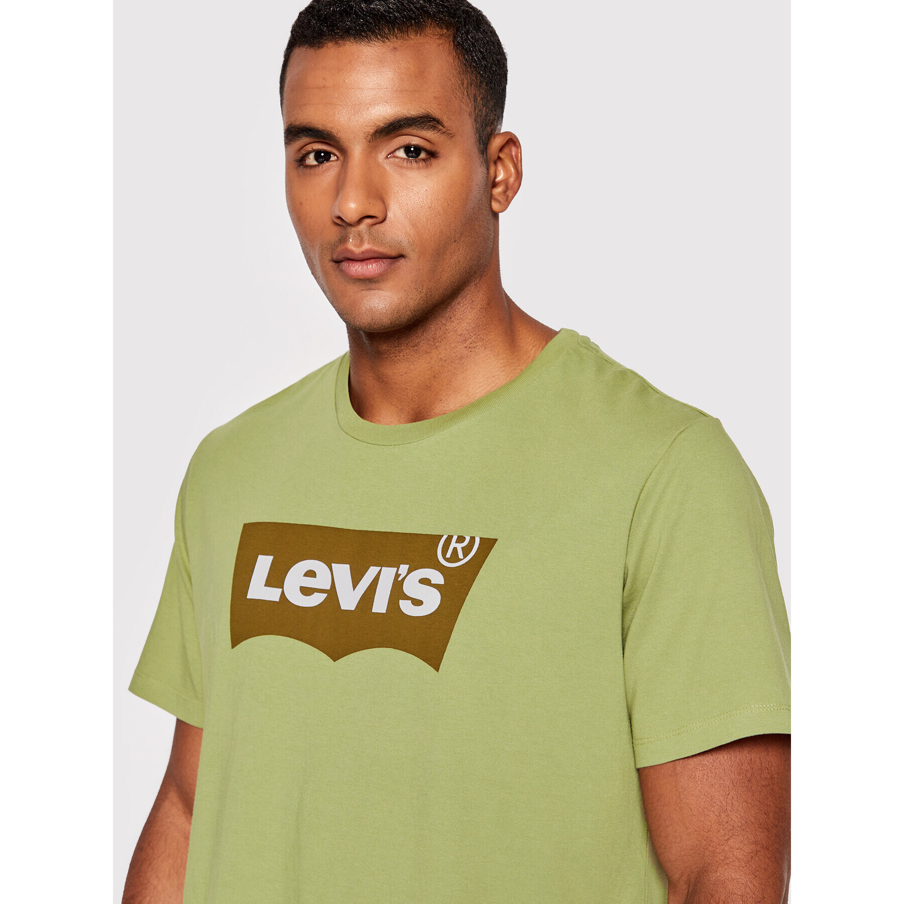 Levi's® Тишърт Graphic 22491-0482 Зелен Regular Fit - Pepit.bg