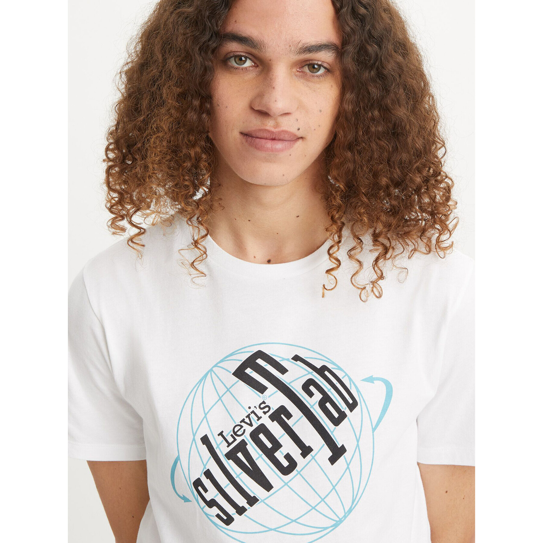 Levi's® Тишърт Graphic 224911168 Бял Standard Fit - Pepit.bg