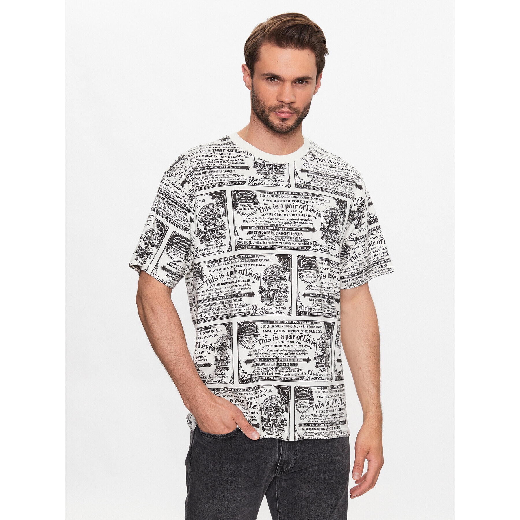 Levi's® Тишърт Red Tab™ Vintage A0637-0059 Бежов Regular Fit - Pepit.bg