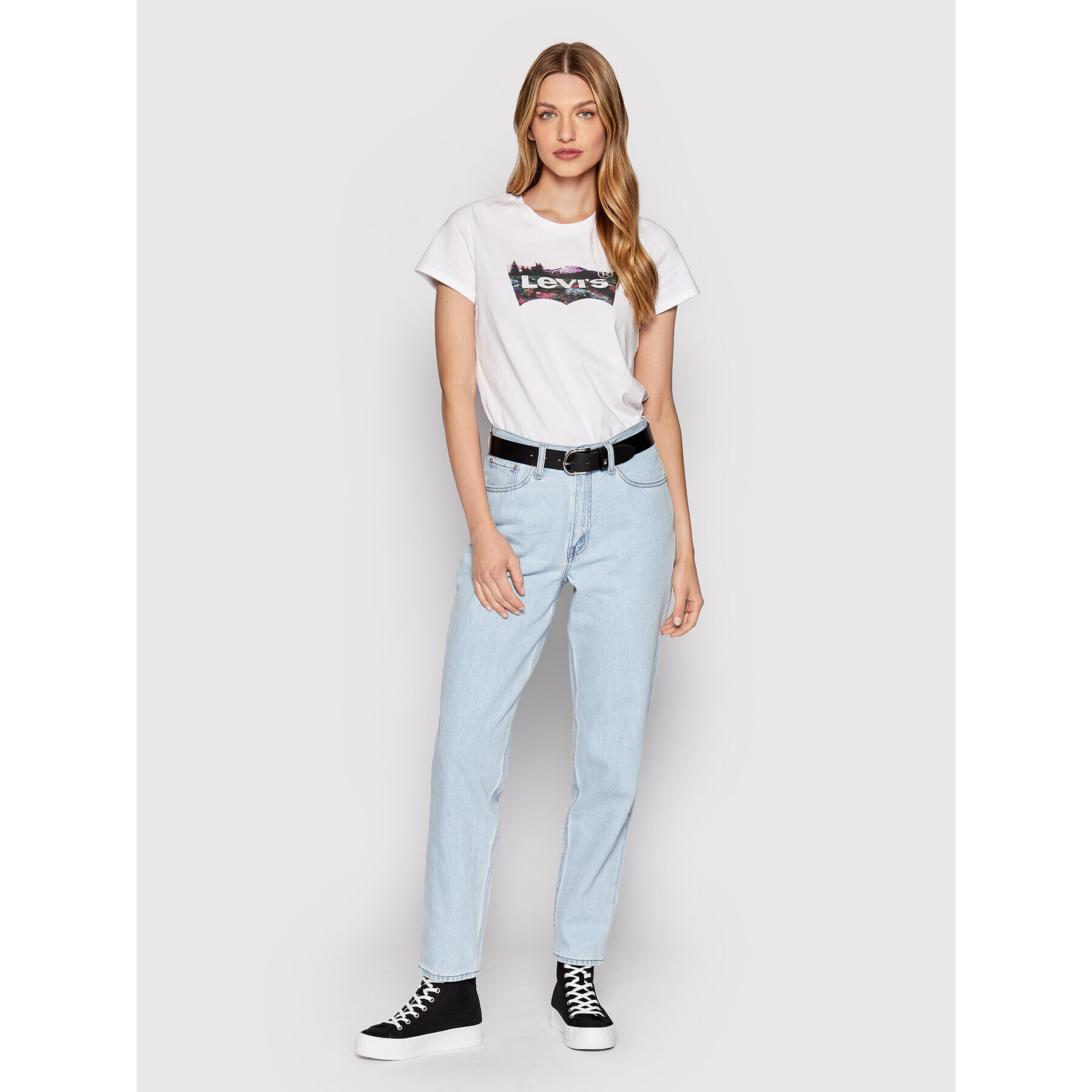 Levi's® Тишърт The Perfect Open 17369-1926 Бял Regular Fit - Pepit.bg