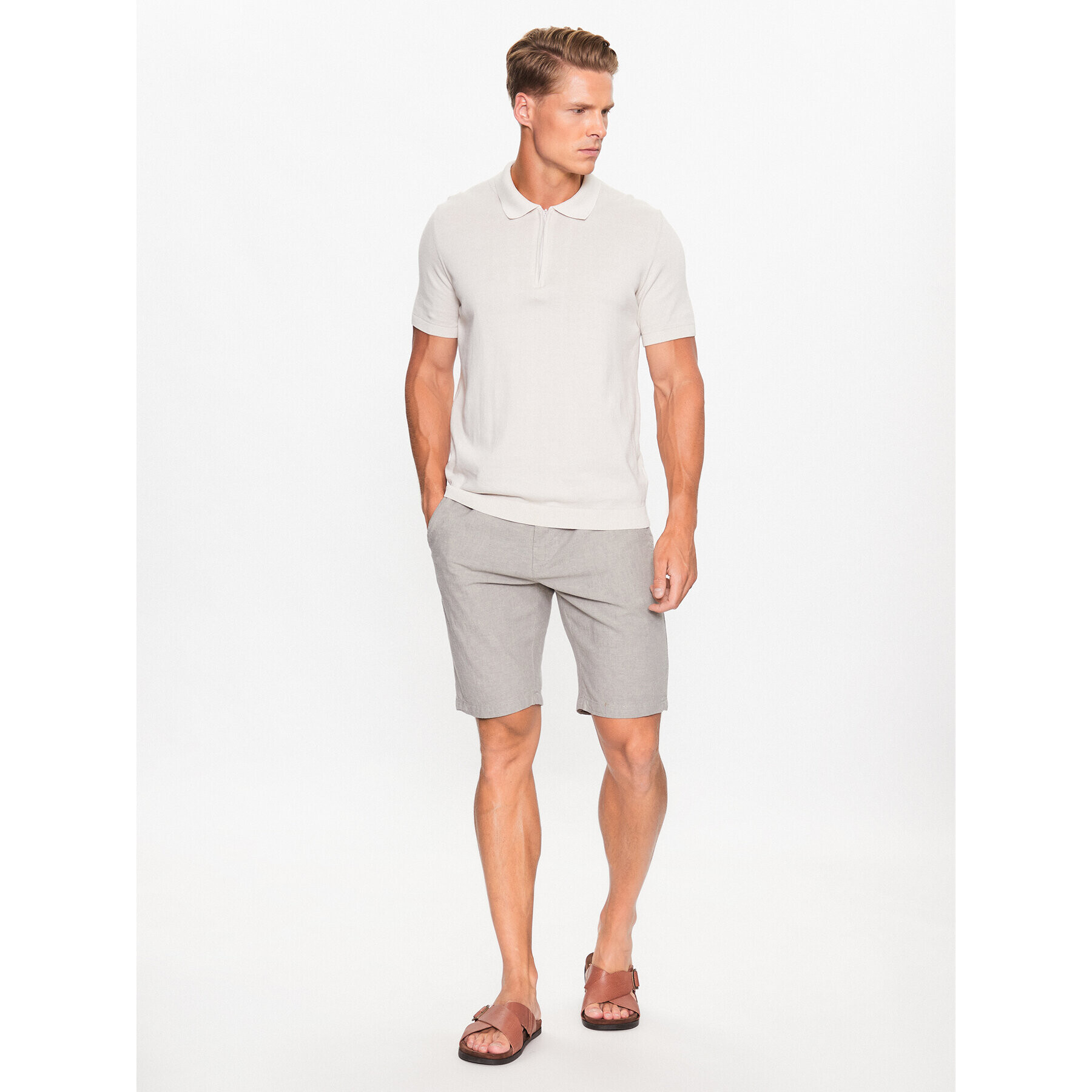 Lindbergh Шорти от плат 30-508003 Сив Relaxed Fit - Pepit.bg
