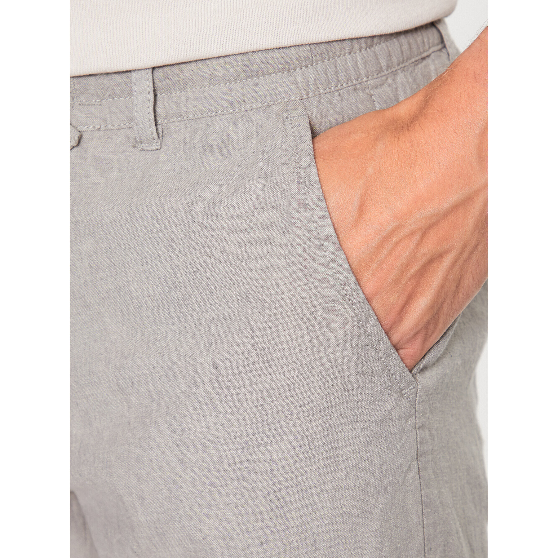 Lindbergh Шорти от плат 30-508003 Сив Relaxed Fit - Pepit.bg