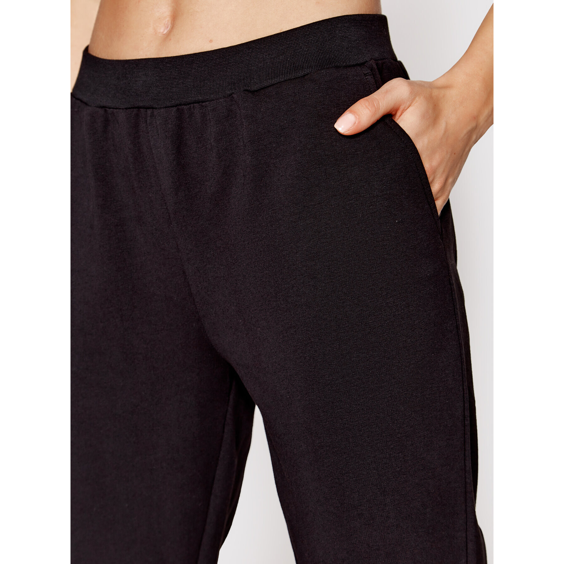 Liu Jo Анцуг TF2200 F0090 Черен Regular Fit - Pepit.bg
