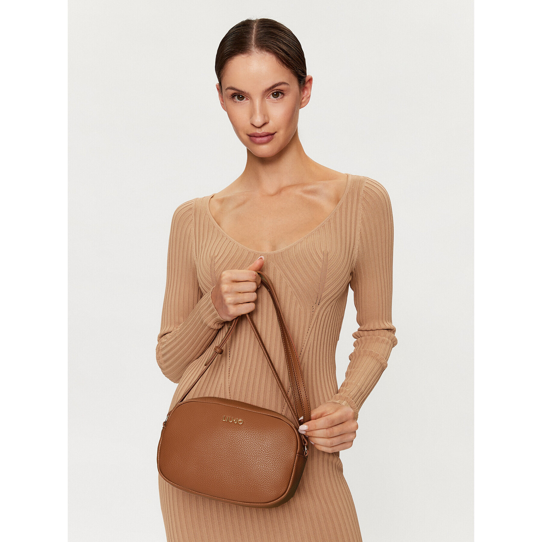 Liu Jo Дамска чанта Ecs M Camera Case AF3377 E0086 Кафяв - Pepit.bg