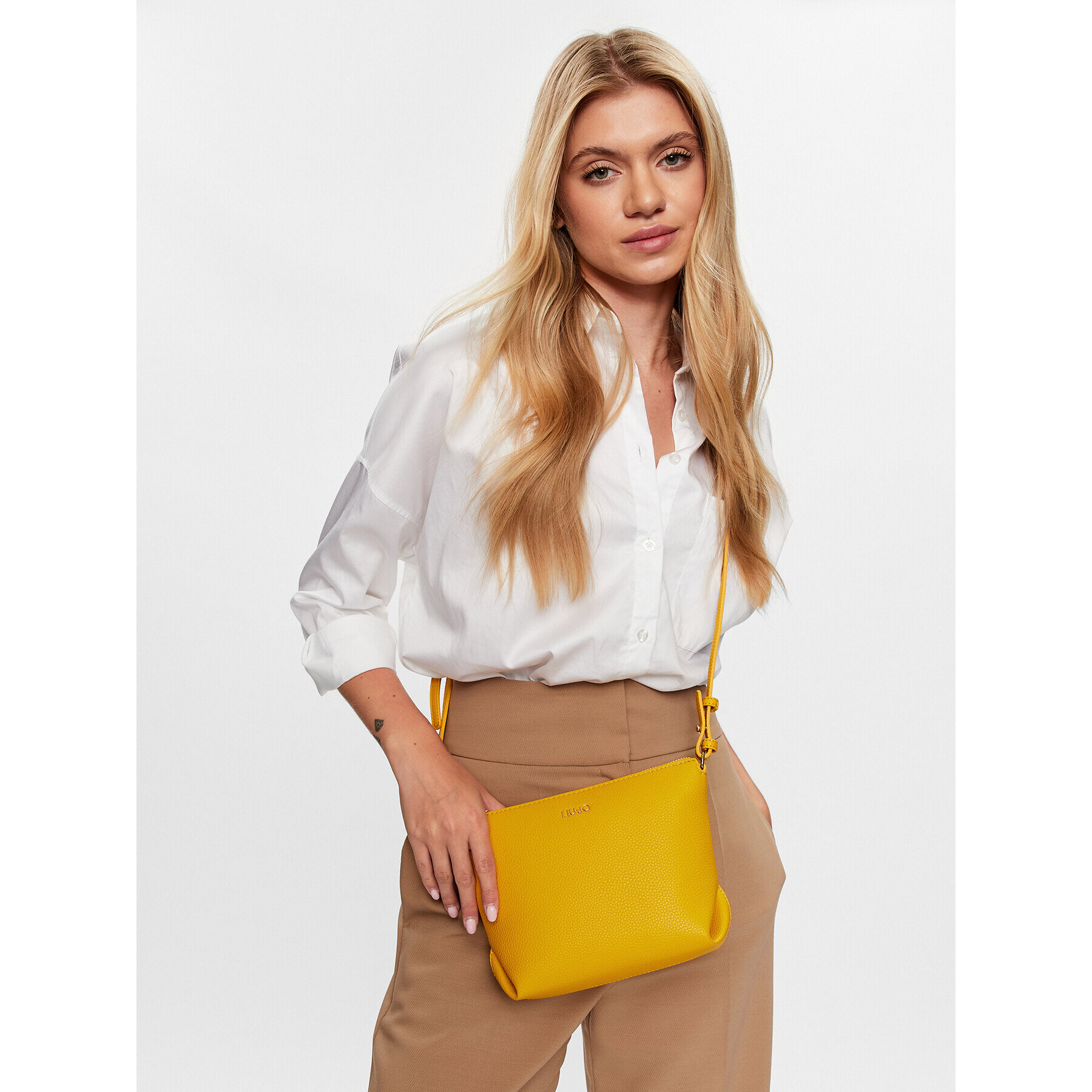 Liu Jo Дамска чанта Ecs S Crossbody AA3258 E0086 Жълт - Pepit.bg