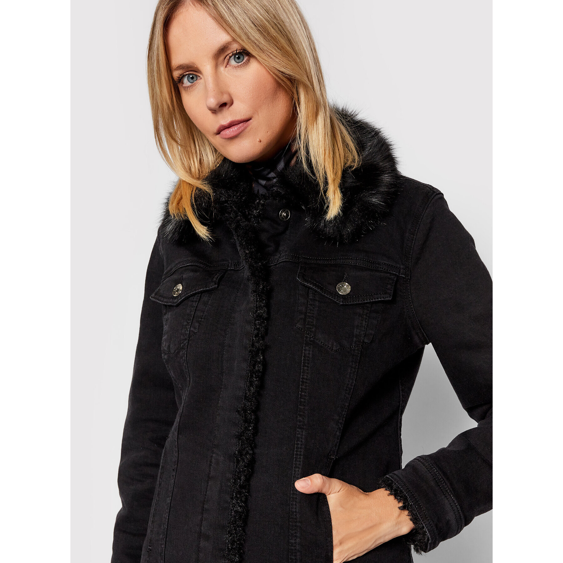Liu Jo Дънково яке UF1108 D4418 Черен Regular Fit - Pepit.bg