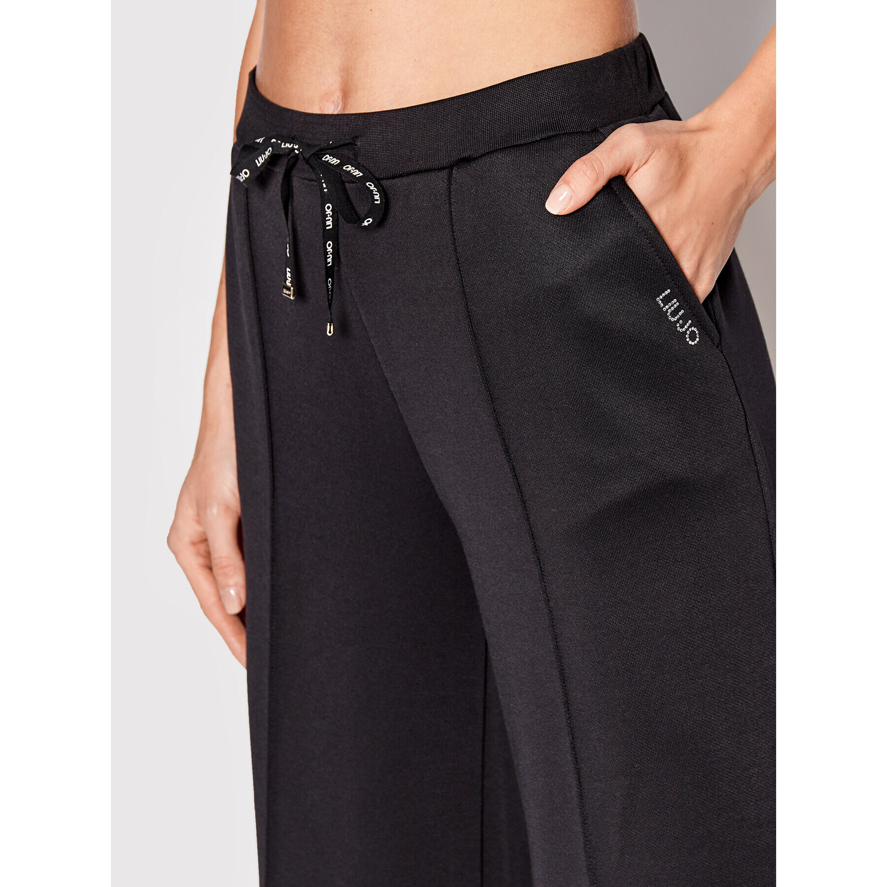 Liu Jo Долнище анцуг TF2015 F0778 Черен Regular Fit - Pepit.bg