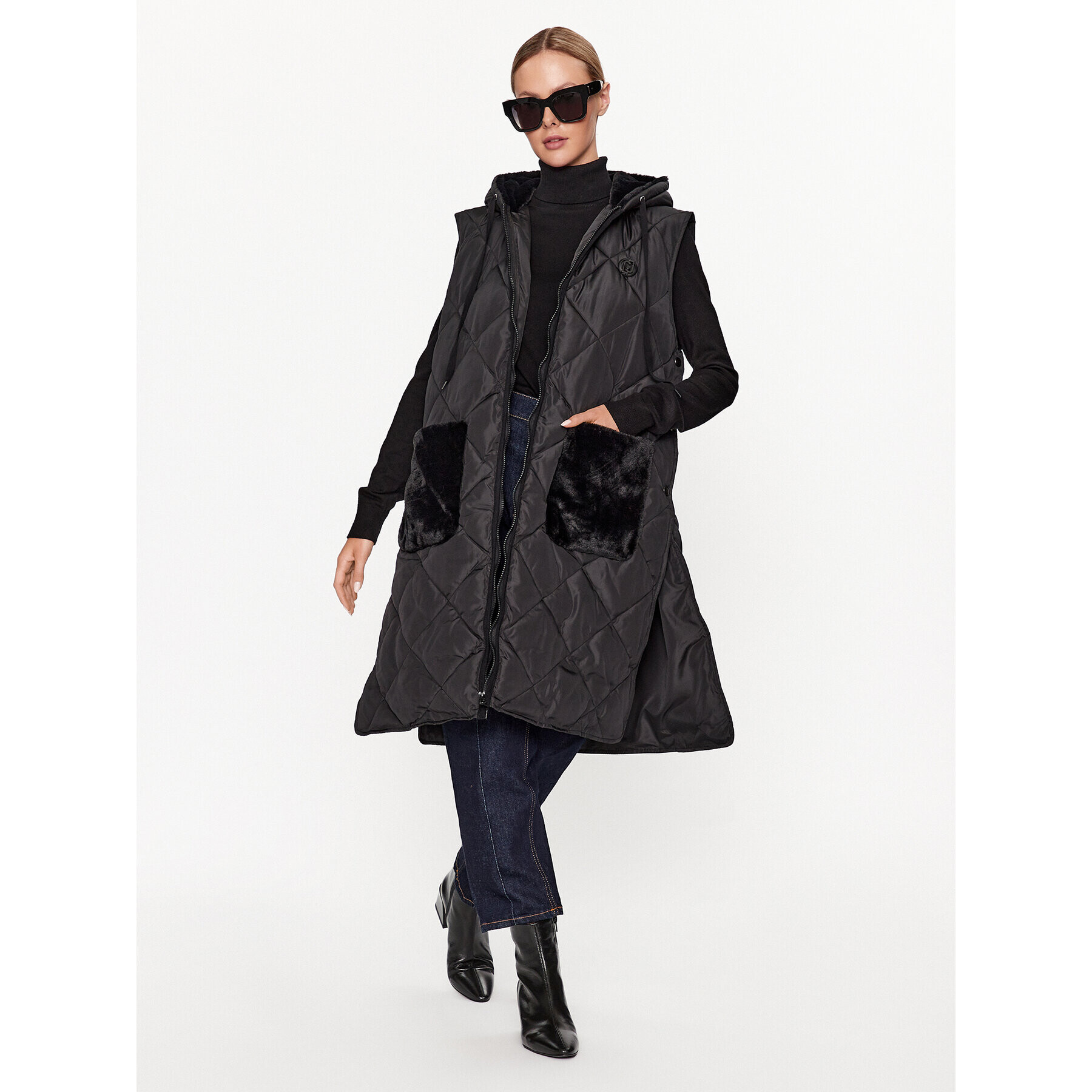 Liu Jo Елек 2F3094 T0300 Черен Regular Fit - Pepit.bg