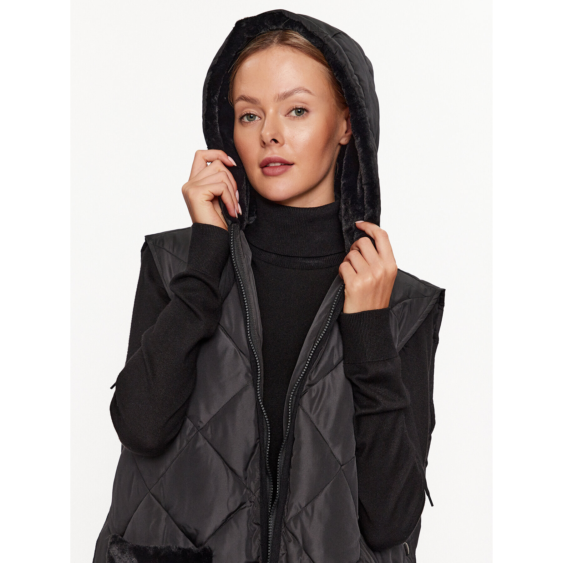 Liu Jo Елек 2F3094 T0300 Черен Regular Fit - Pepit.bg
